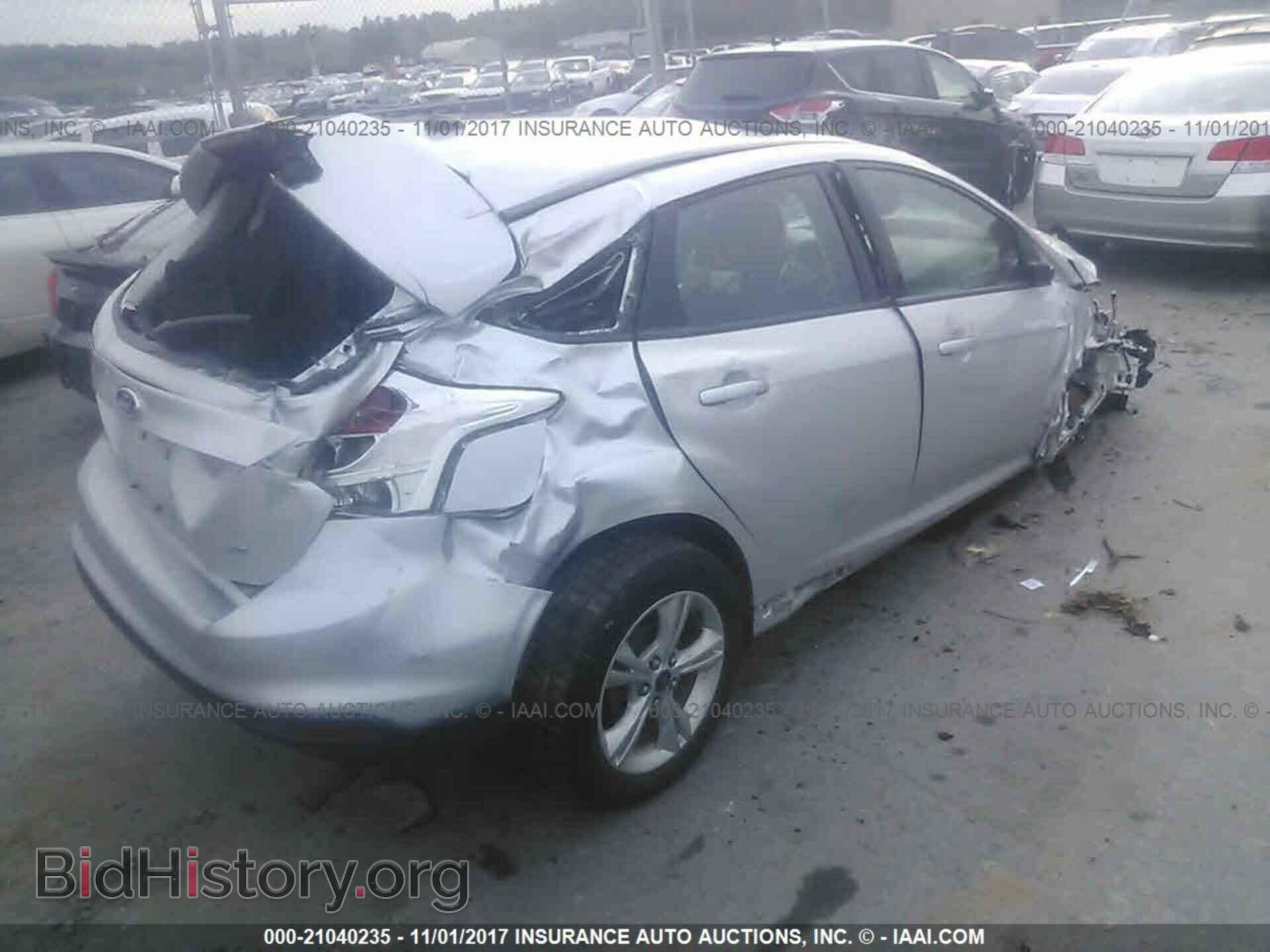 2013 Ford Focus - VIN: 1FADP3K27DL354377 - Photo 4