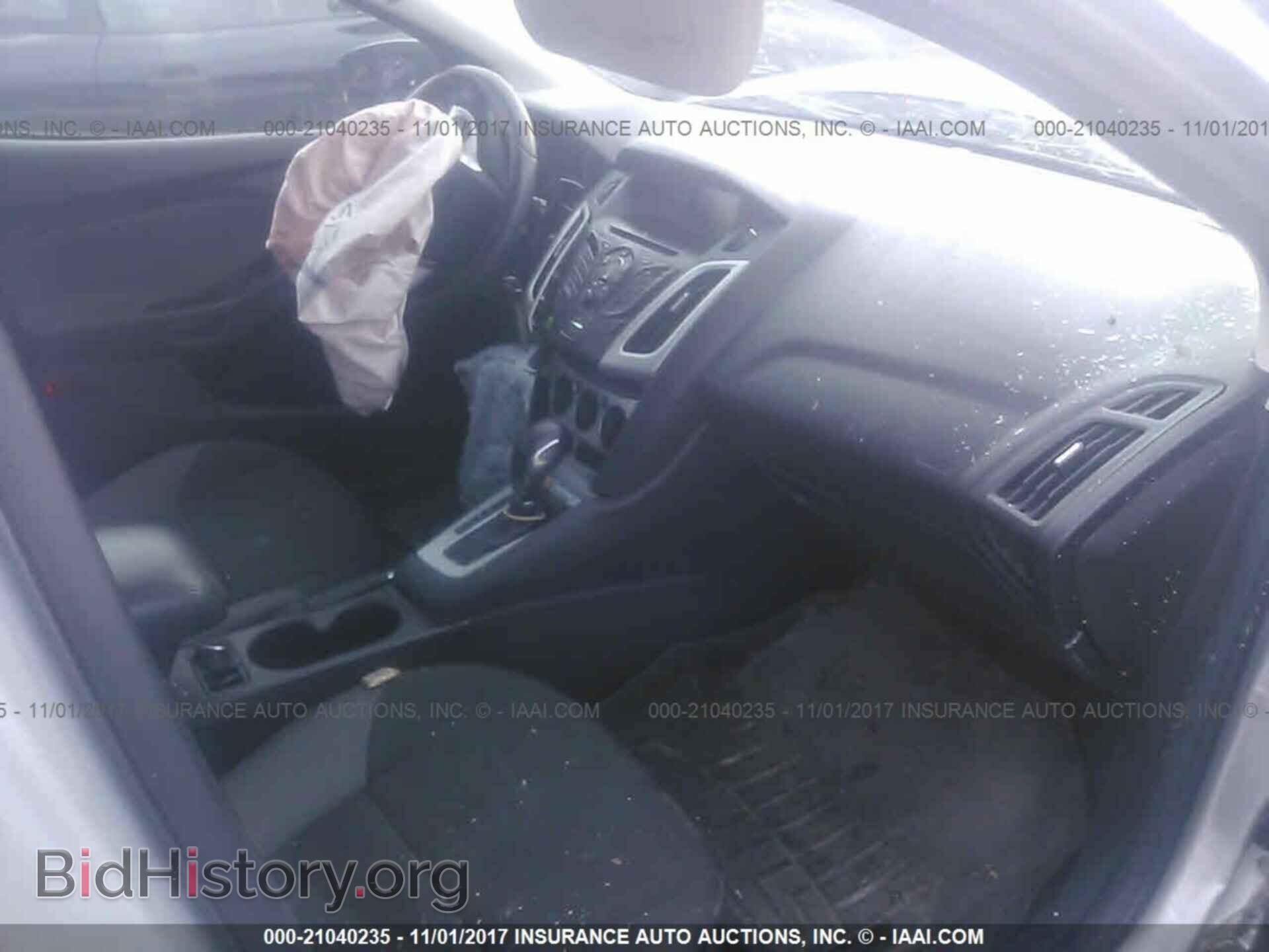 2013 Ford Focus - VIN: 1FADP3K27DL354377 - Photo 5