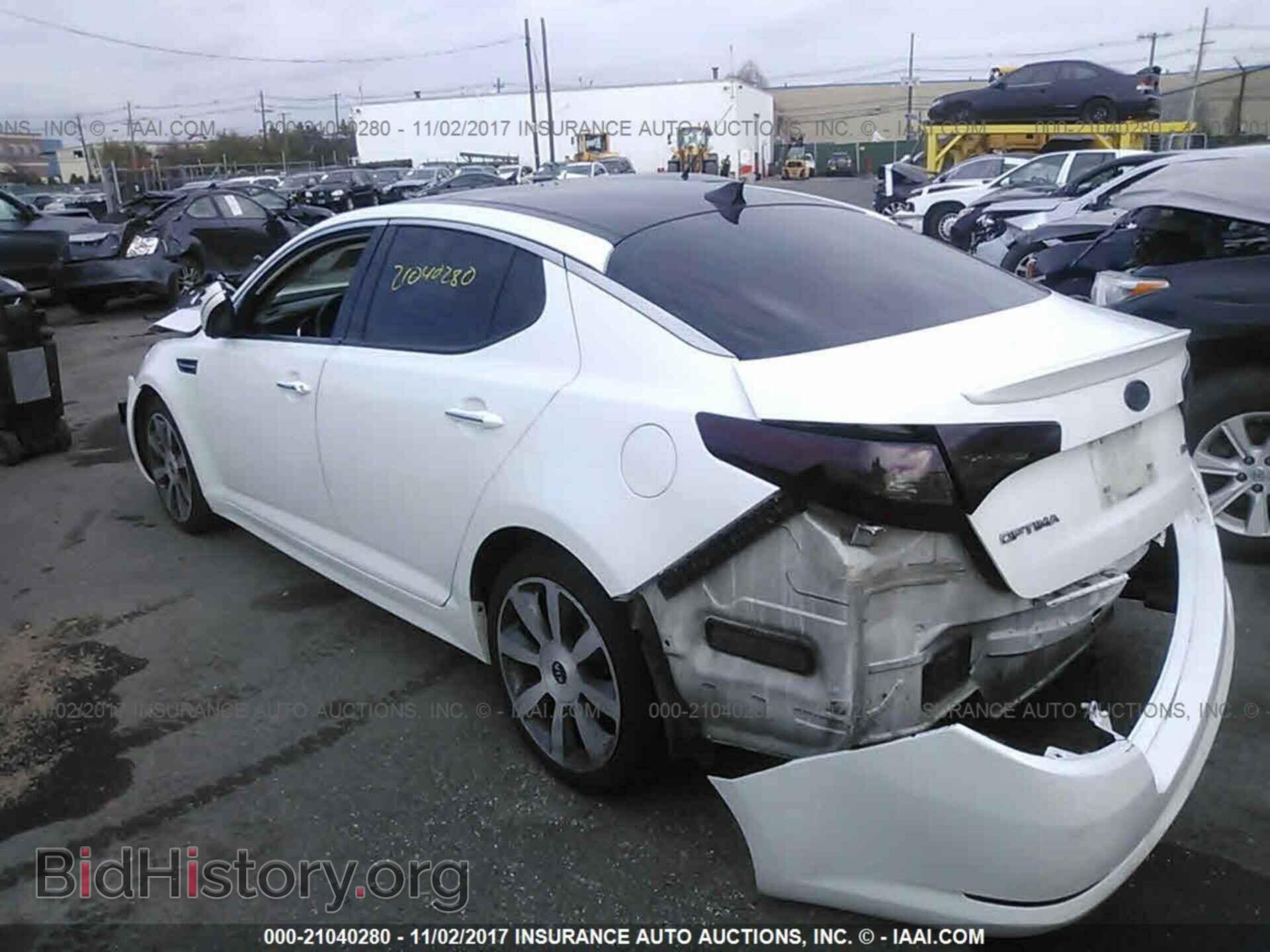 2012 Kia Optima - VIN: 5XXGR4A62CG078152 - Photo 3