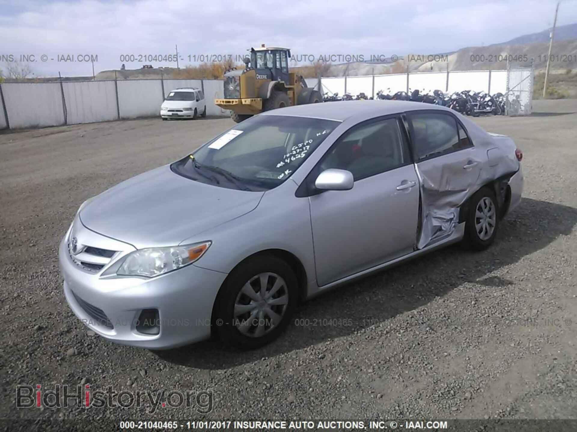 2011 Toyota Corolla - VIN: JTDBU4EE5B9150838 - Фото 2