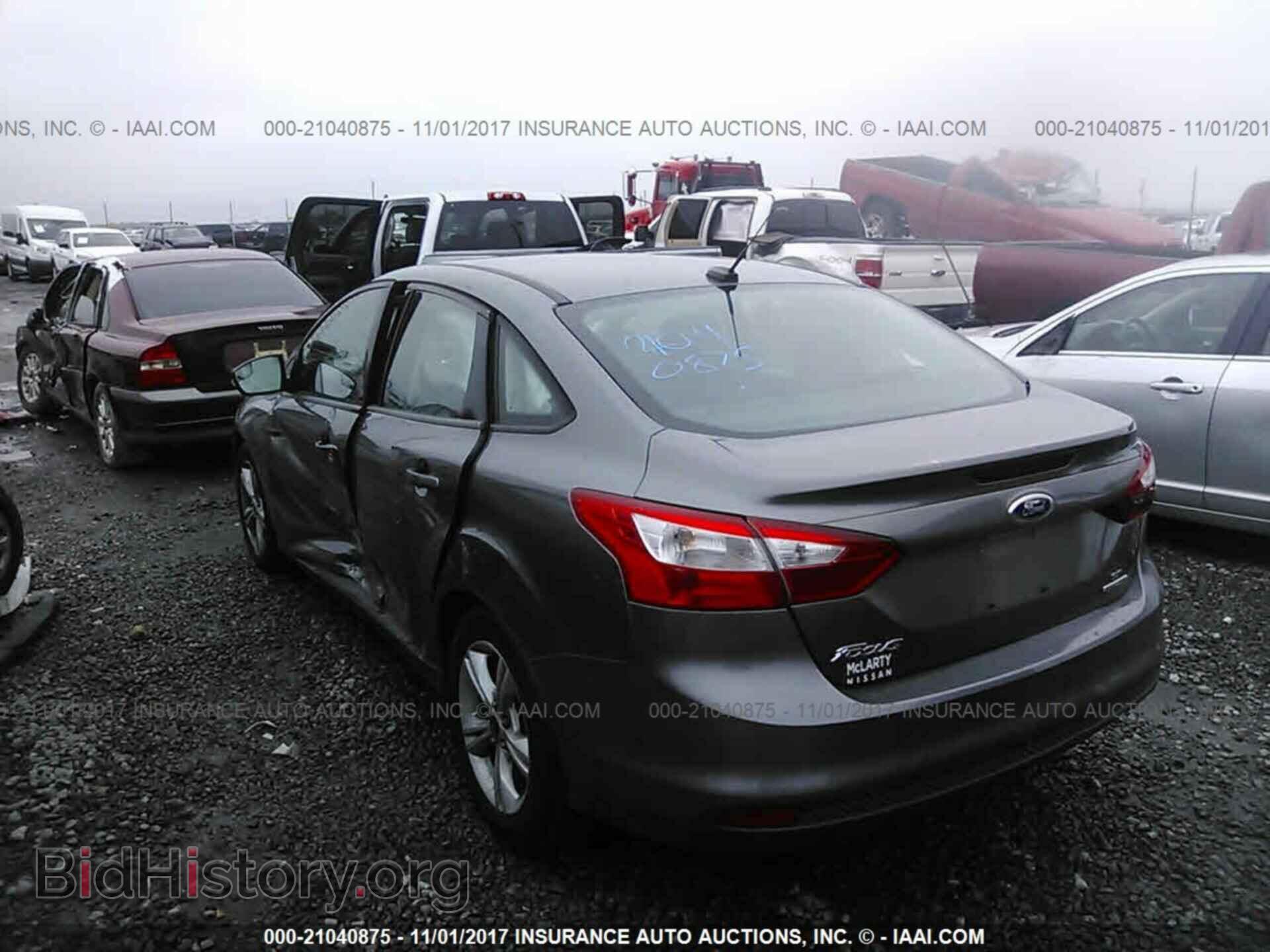 2014 Ford Focus - VIN: 1FADP3F28EL400892 - Фото 3