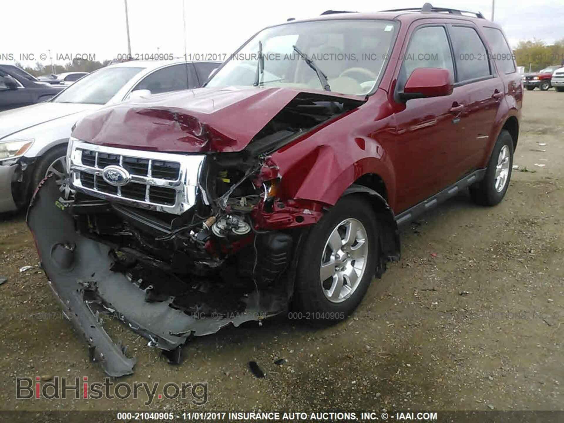 2011 Ford Escape - VIN: 1FMCU0E71BKB28466 - Photo 2