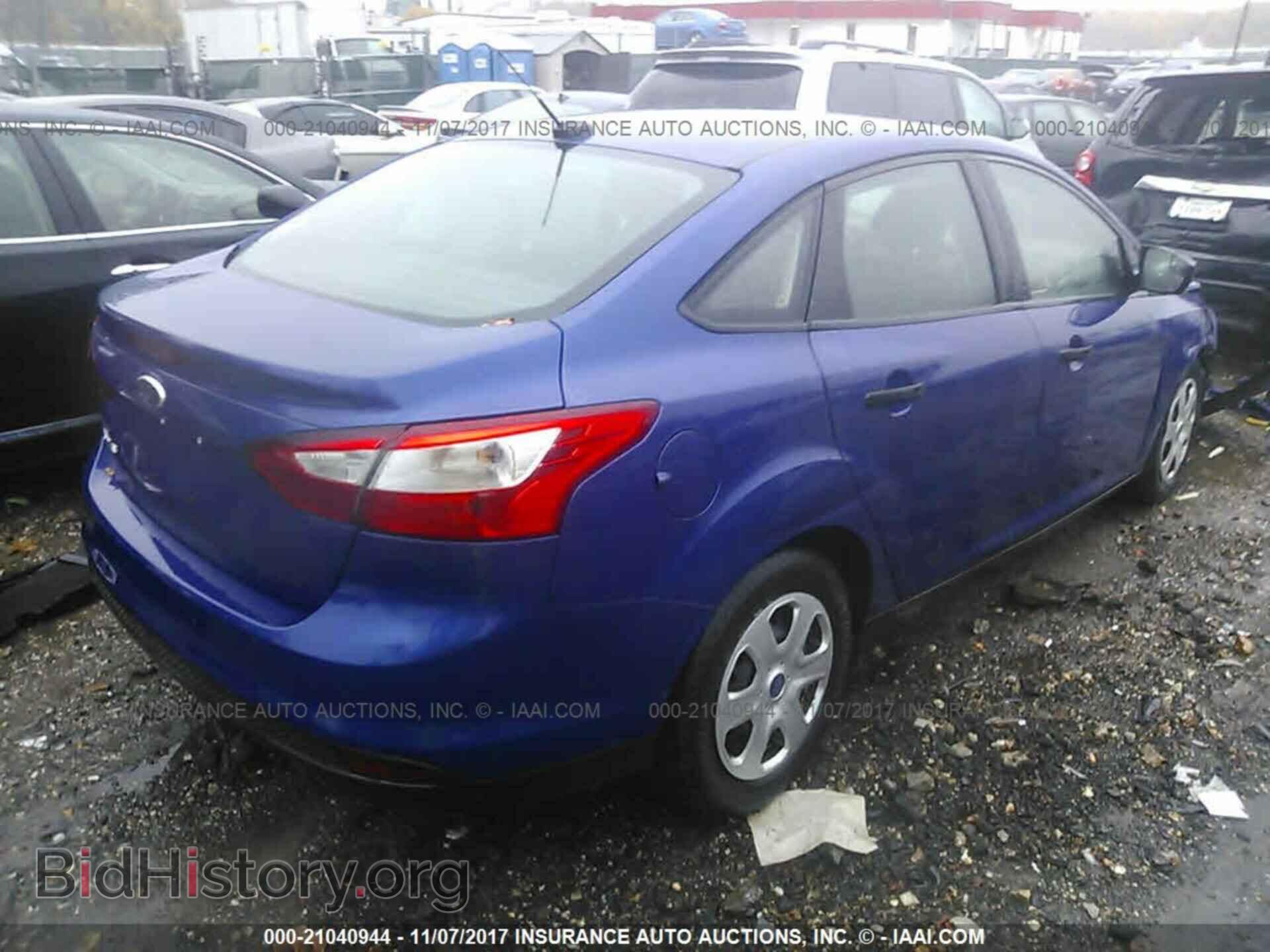 2012 Ford Focus - VIN: 1FAHP3E23CL265935 - Фото 4