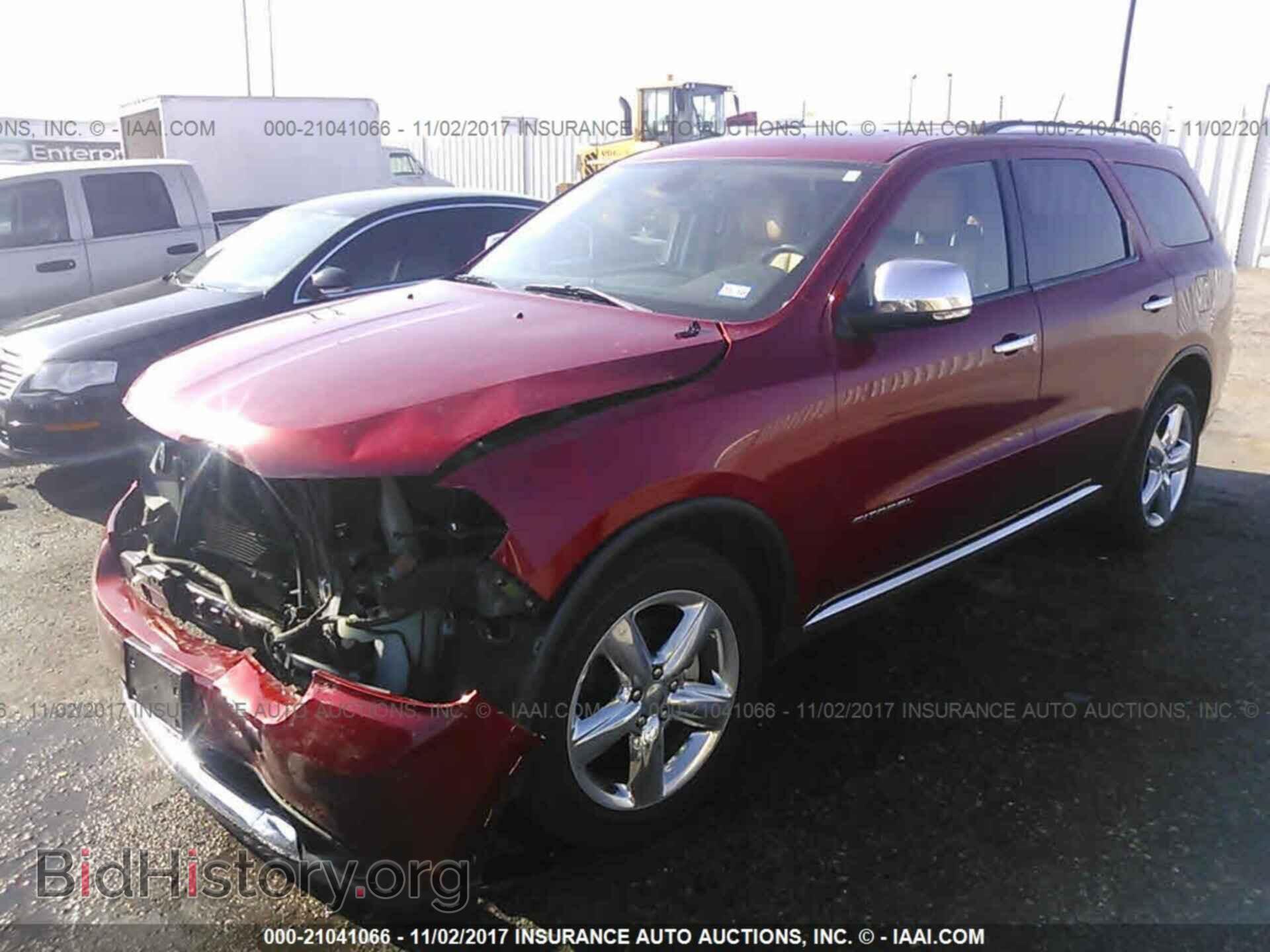 2011 Dodge Durango - VIN: 1D4SD5GT6BC681828 - Фото 2