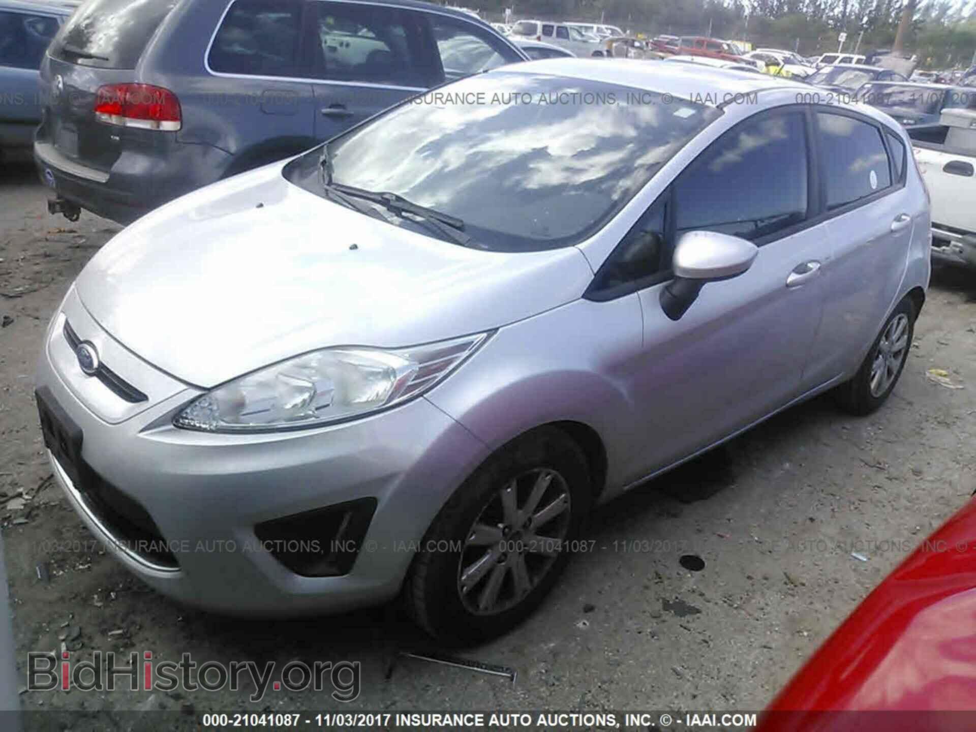 2012 Ford Fiesta - VIN: 3FADP4EJ5CM118574 - Фото 2