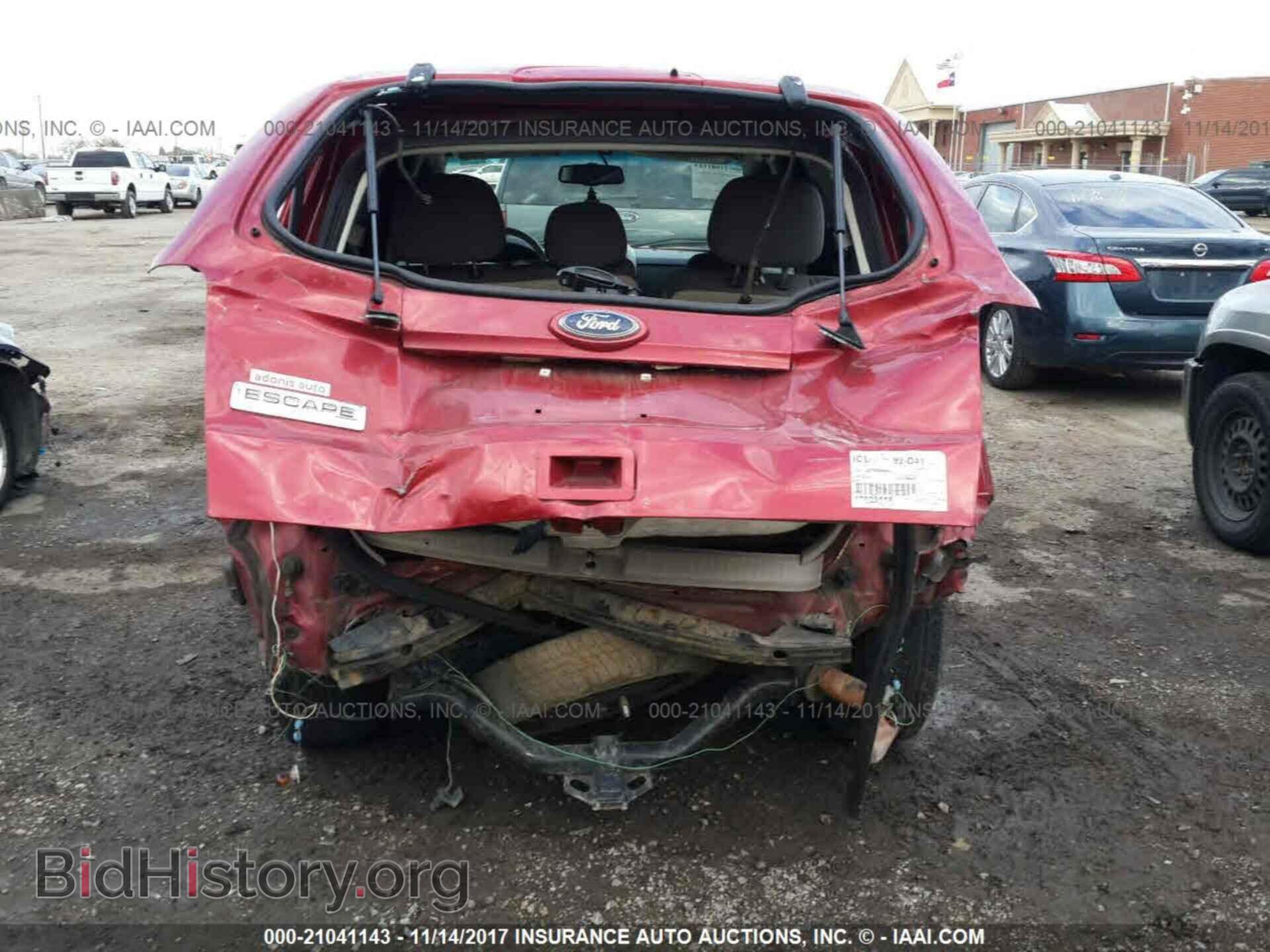 2012 Ford Escape - VIN: 1FMCU0C75CKA26902 - Photo 6