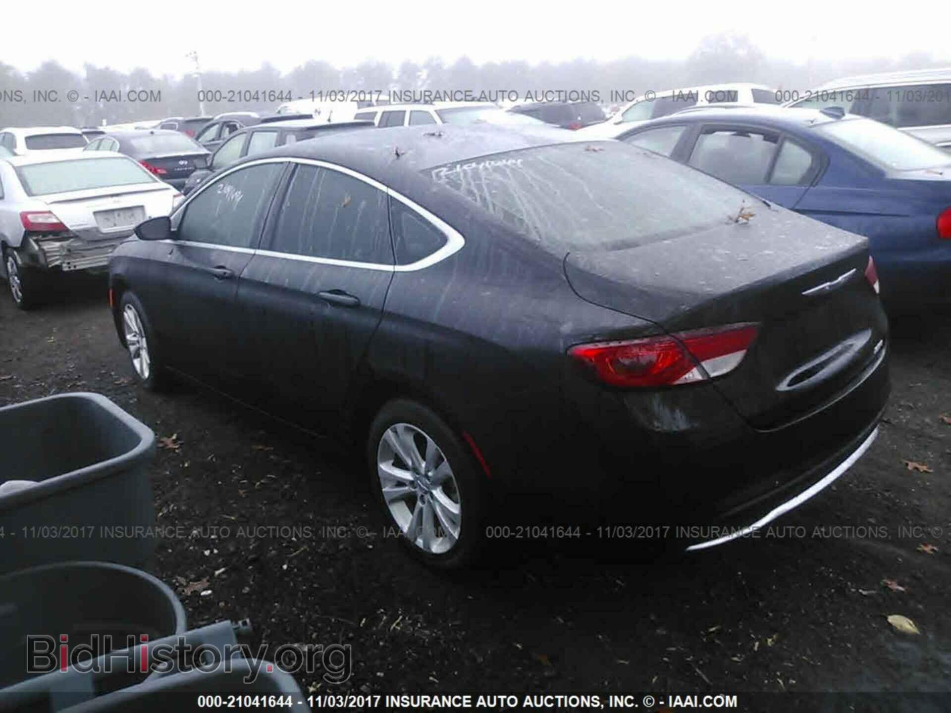 2016 Chrysler 200 - VIN: 1C3CCCAB6GN149472 - Photo 3