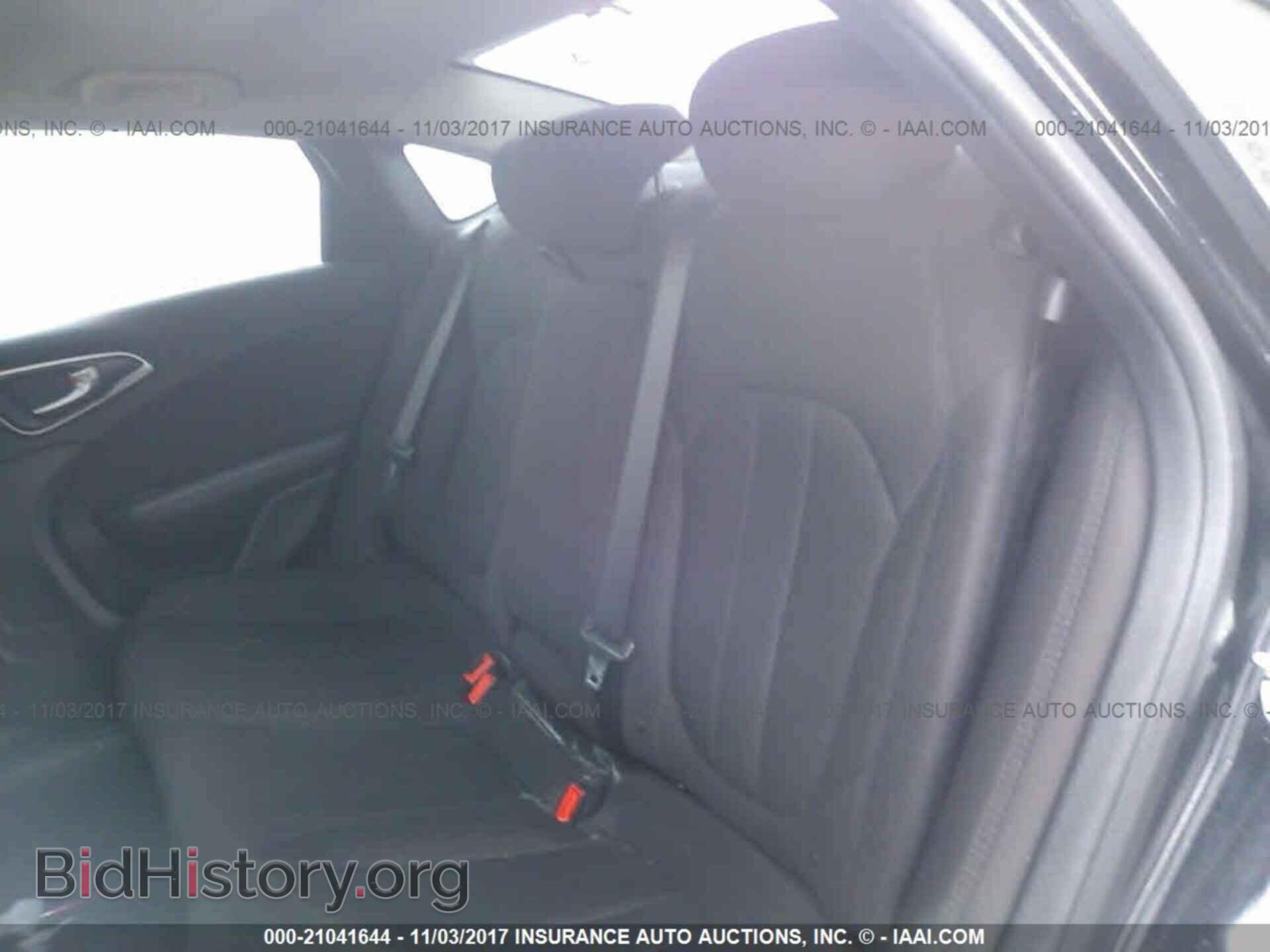 2016 Chrysler 200 - VIN: 1C3CCCAB6GN149472 - Photo 8