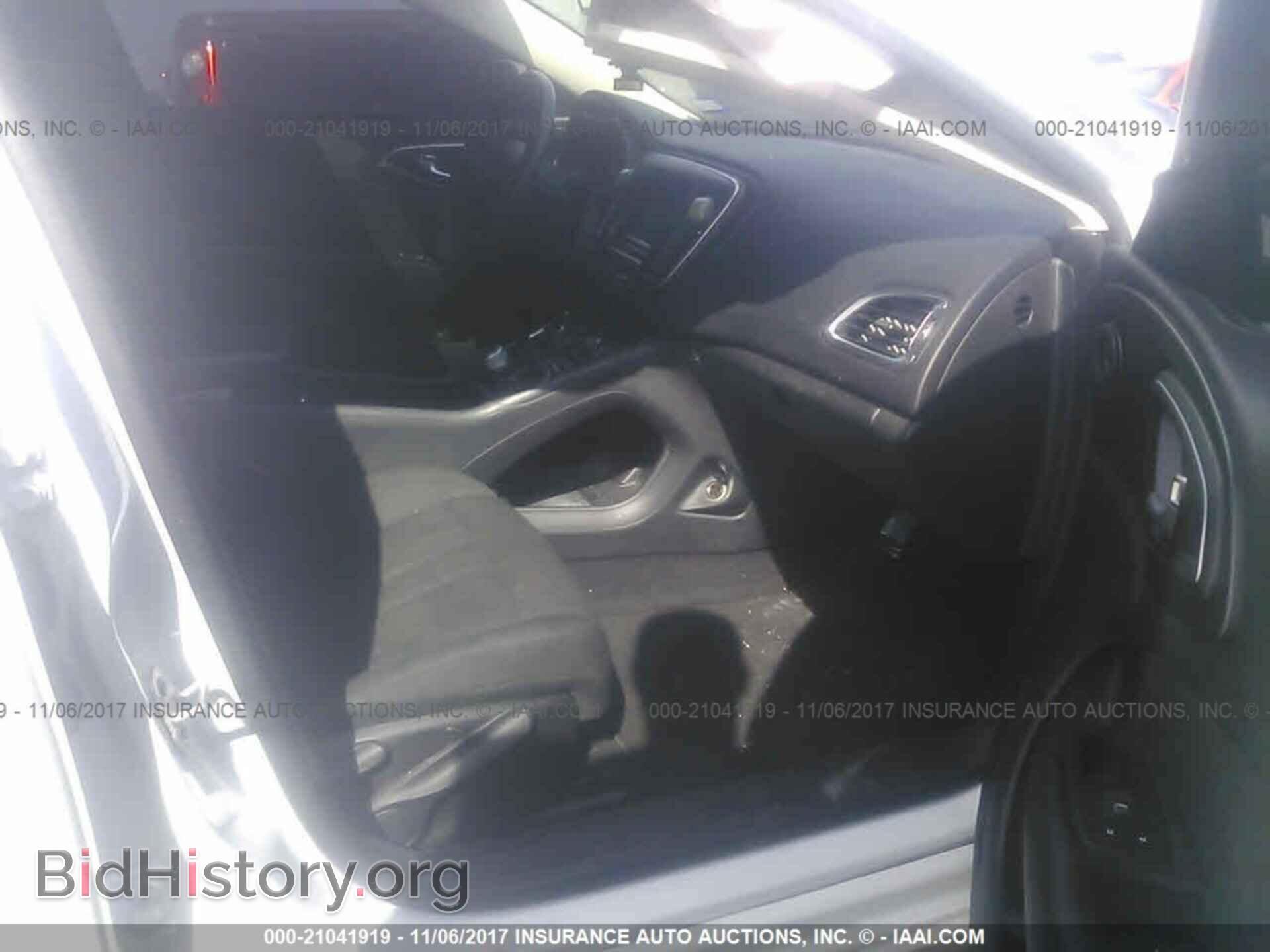2015 Chrysler 200 - VIN: 1C3CCCAB1FN707727 - Photo 5