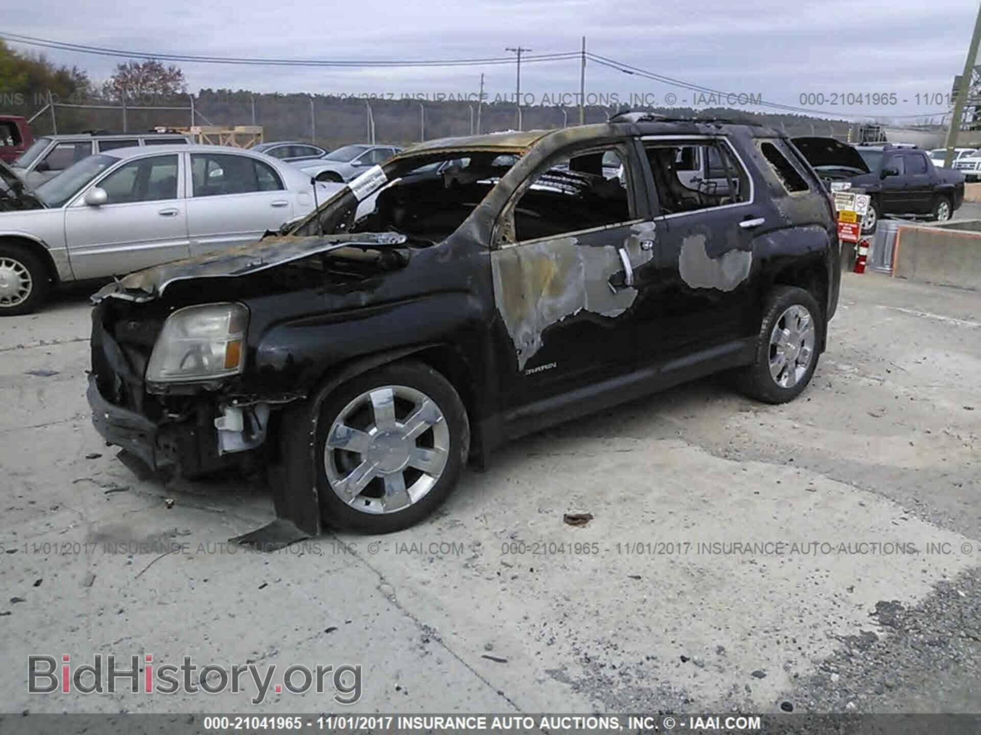 2011 Gmc Terrain - VIN: 2CTFLXE5XB6380395 - Photo 2