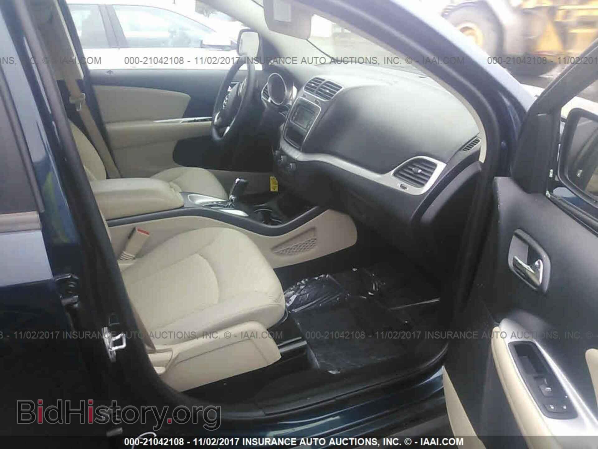 2015 Dodge Journey - VIN: 3C4PDCAB3FT737757 - Photo 5