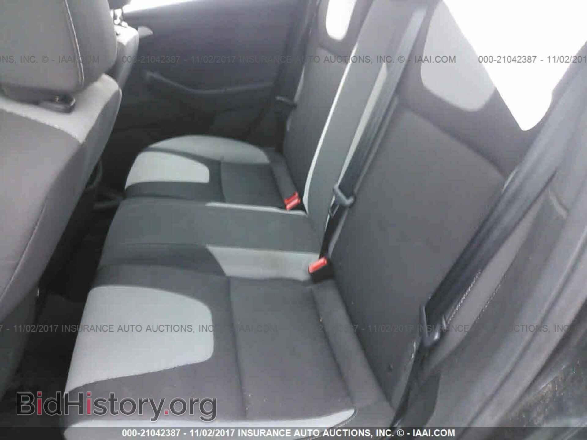 2012 Ford Focus - VIN: 1FAHP3K21CL384314 - Photo 8