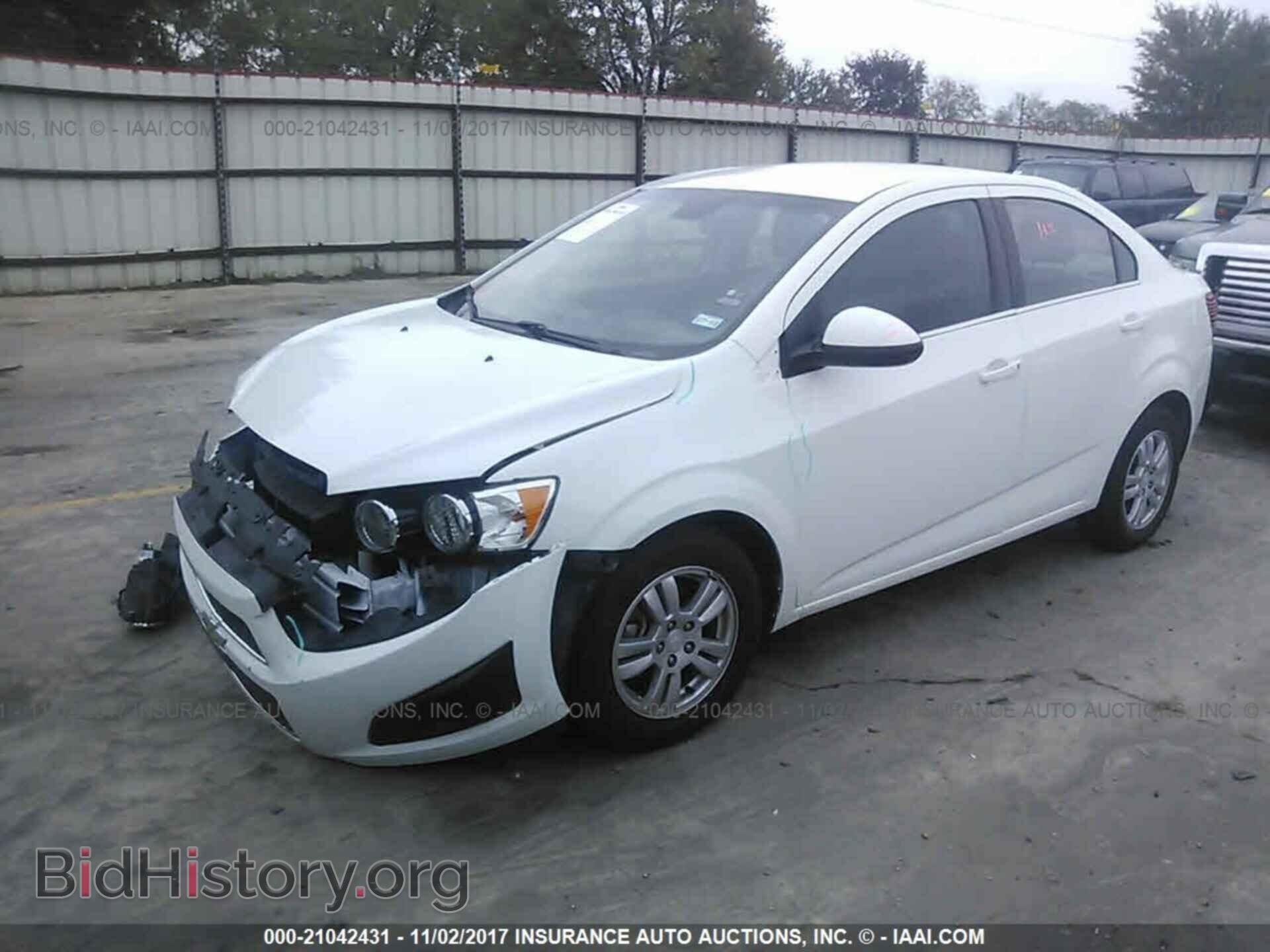 2013 Chevrolet Sonic - VIN: 1G1JC5SH7D4164946 - Фото 2