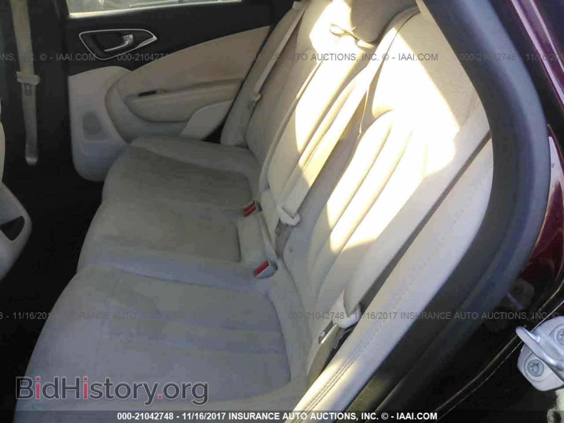 2015 Chrysler 200 - VIN: 1C3CCCABXFN708780 - Фото 8