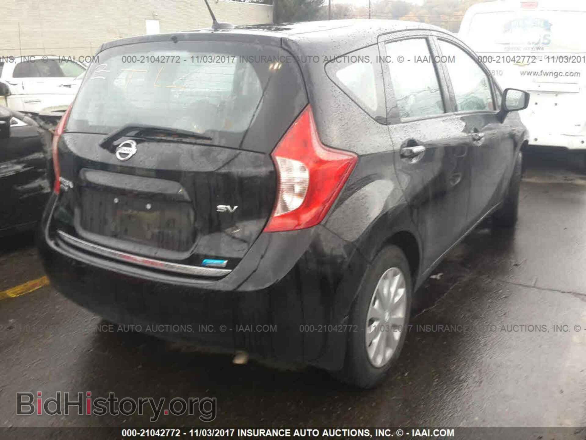 2015 Nissan Versa note - VIN: 3N1CE2CP8FL428786 - Фото 4