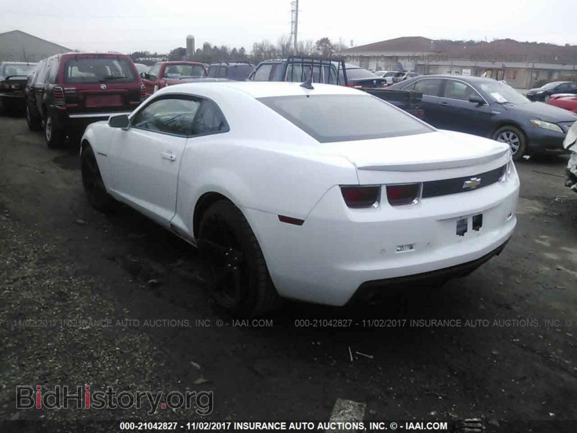 2011 Chevrolet Camaro - VIN: 2G1FC1ED5B9132885 - Фото 3