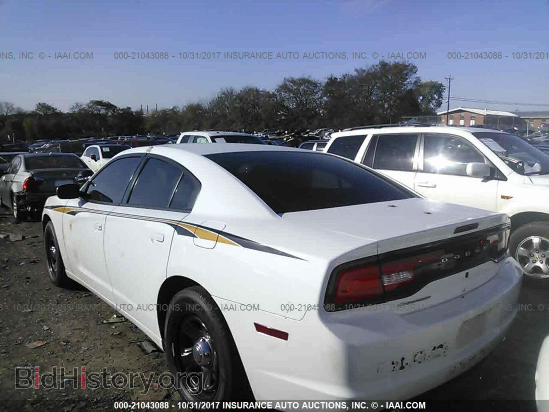 2012 Dodge Charger - VIN: 2C3CDXAG6CH282929 - Фото 3