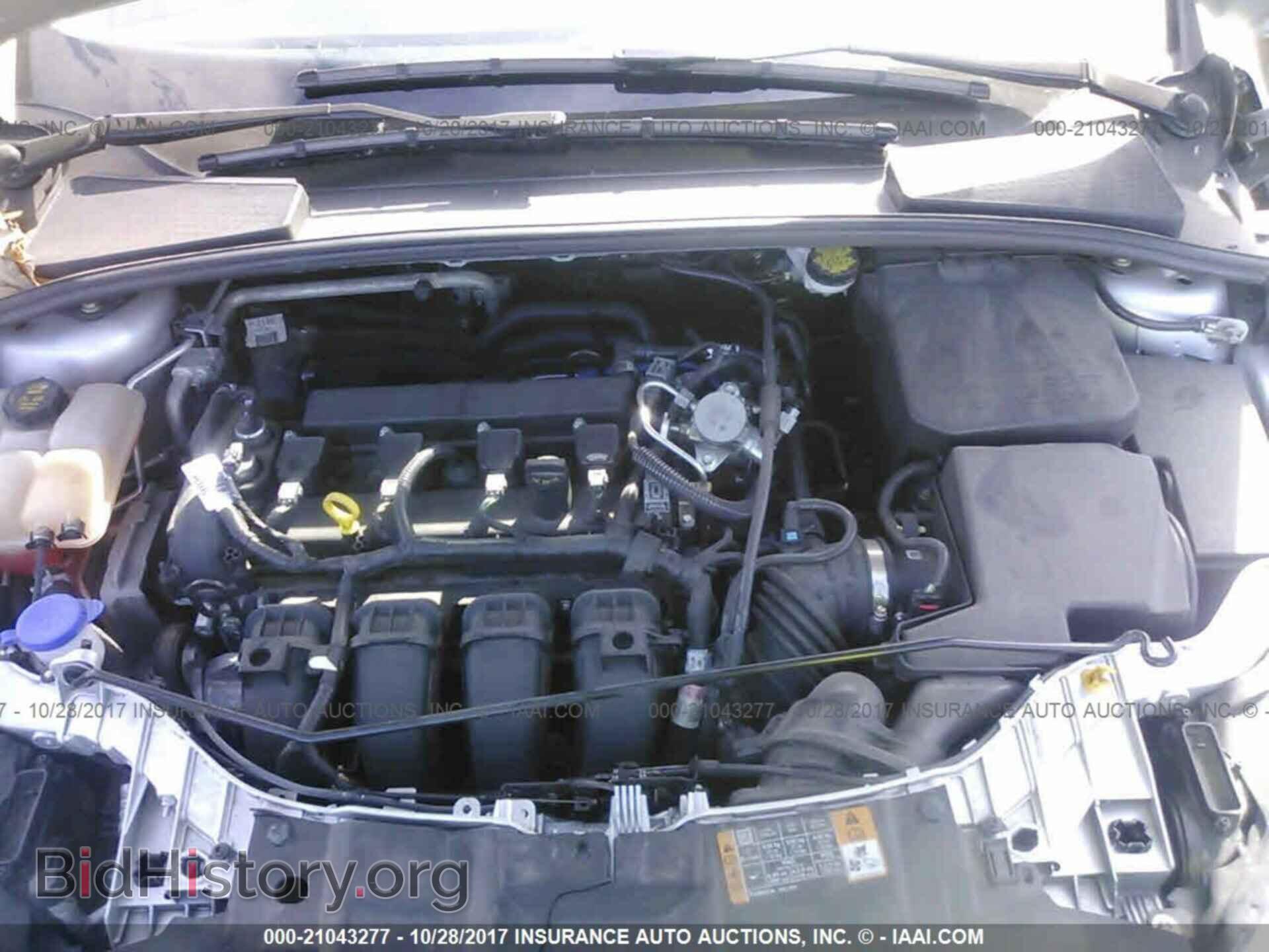 2016 Ford Focus - VIN: 1FADP3K2XGL348237 - Photo 10