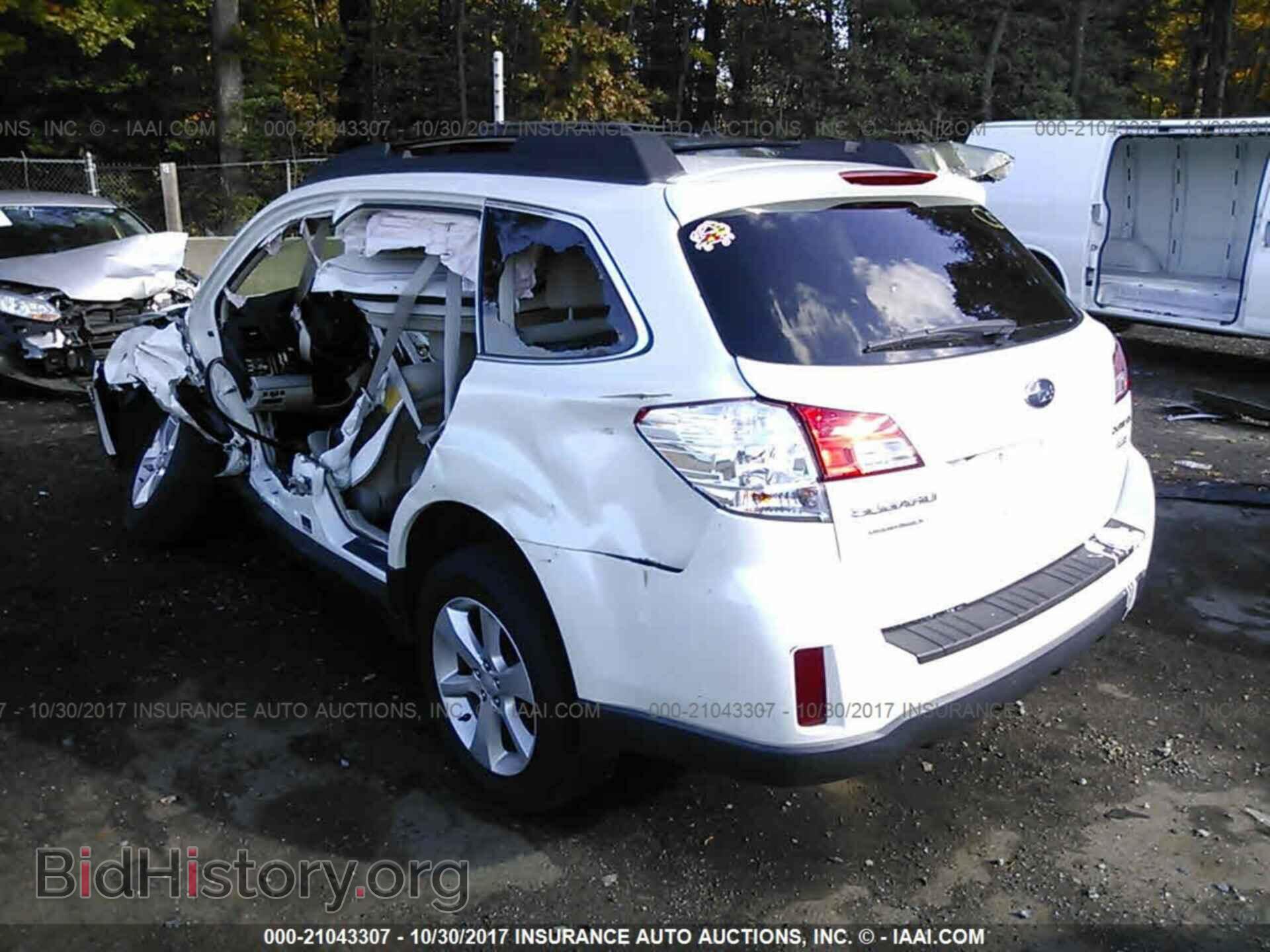 2013 Subaru Outback - VIN: 4S4BRBGC6D3296927 - Фото 3