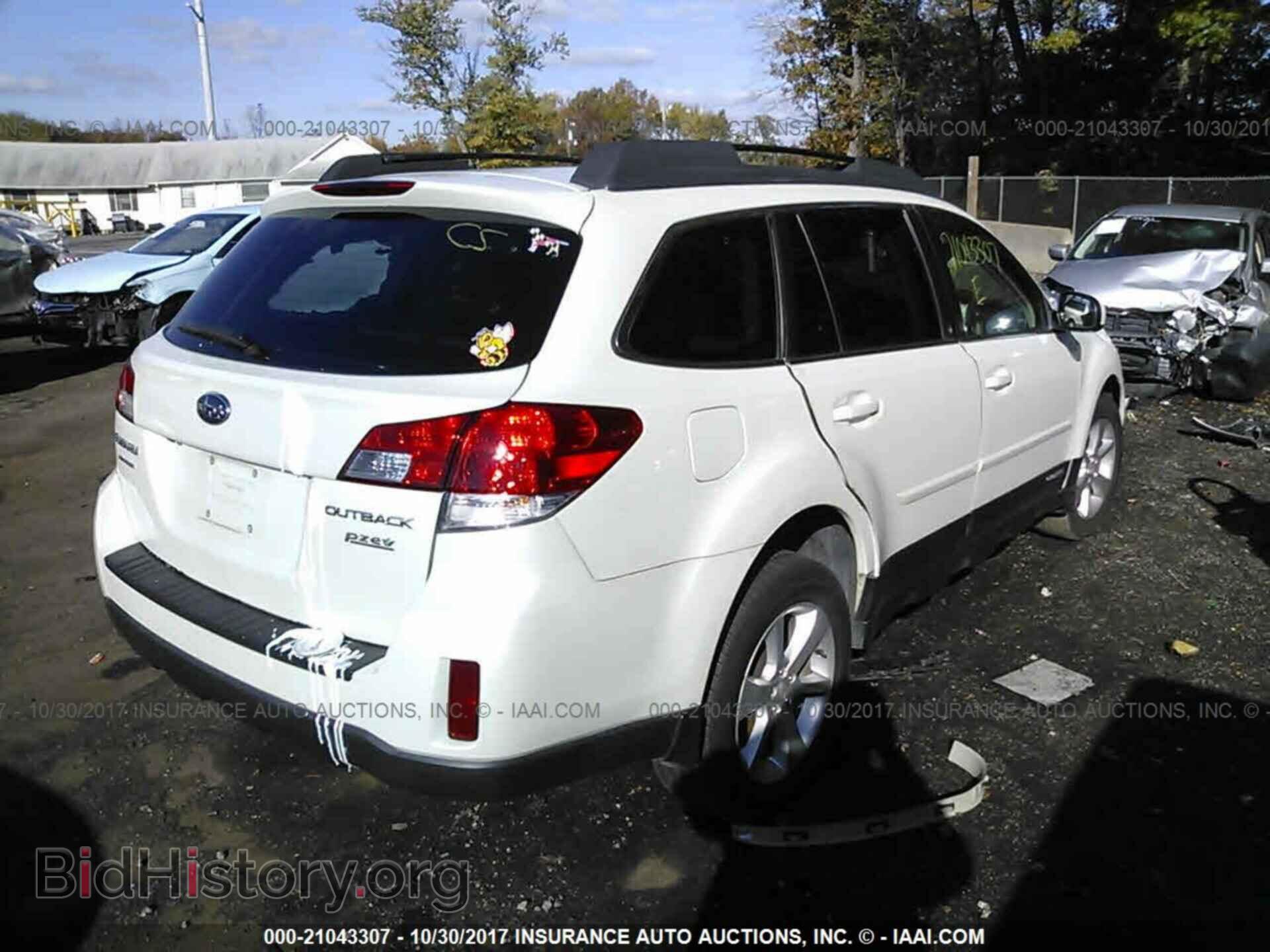 2013 Subaru Outback - VIN: 4S4BRBGC6D3296927 - Фото 4
