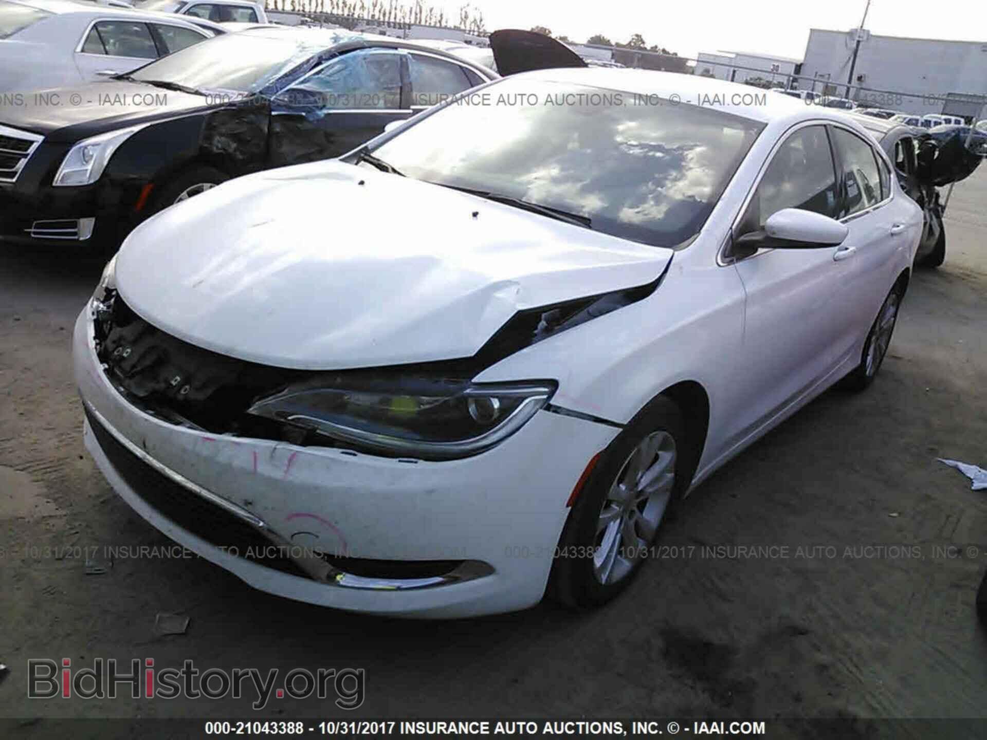 2015 Chrysler 200 - VIN: 1C3CCCAB2FN745287 - Фото 2