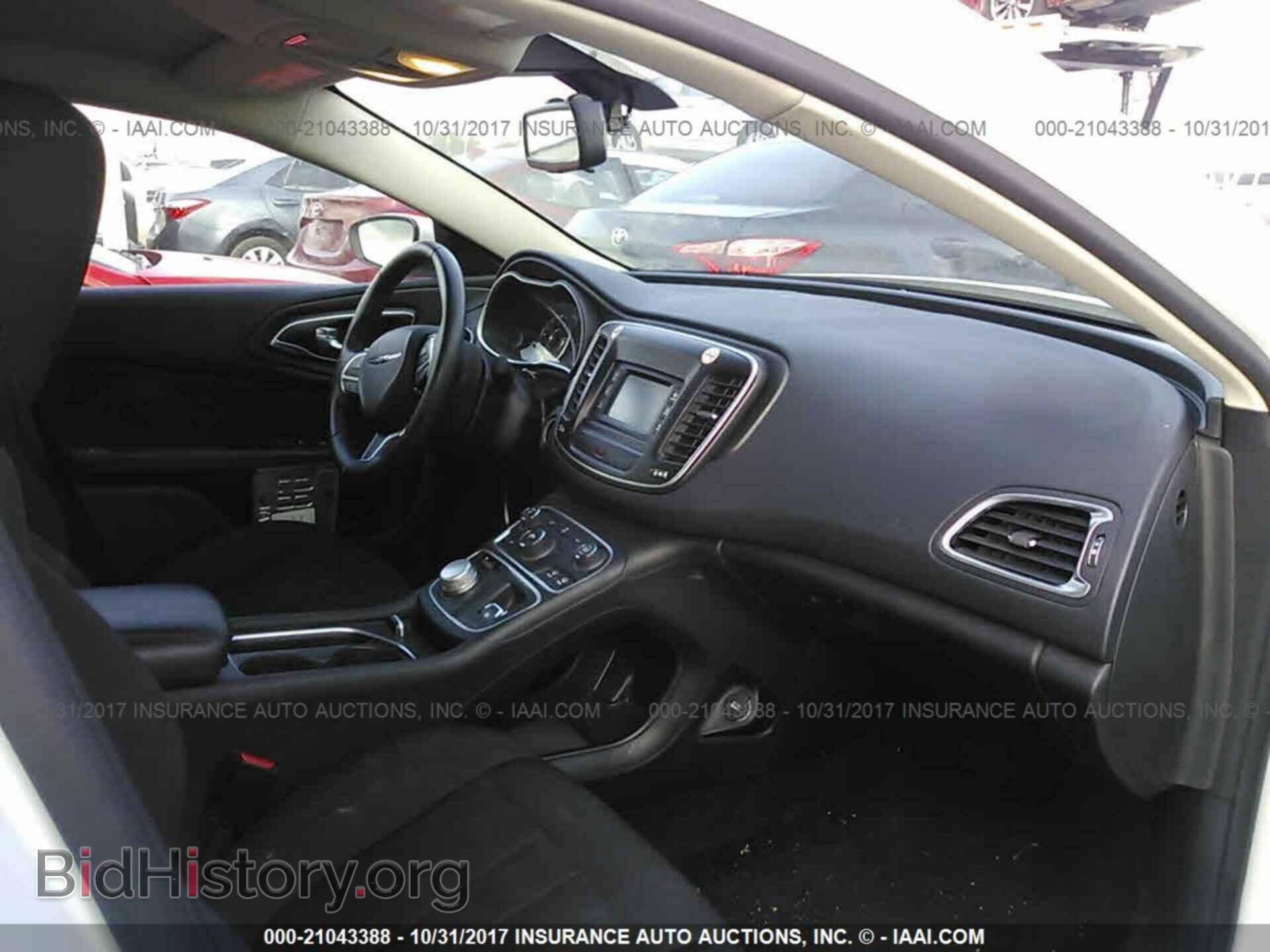 2015 Chrysler 200 - VIN: 1C3CCCAB2FN745287 - Фото 5