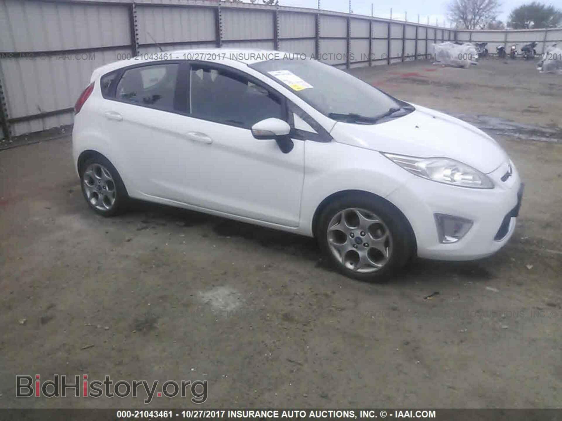 Photo 3FADP4FJ9CM195057 - Ford Fiesta 2012