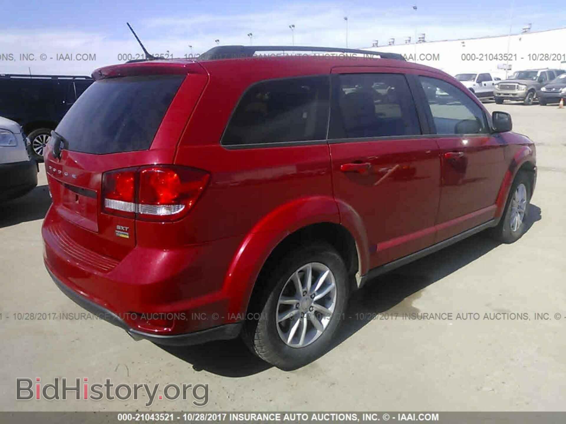 2016 Dodge Journey - VIN: 3C4PDCBG0GT224848 - Photo 4