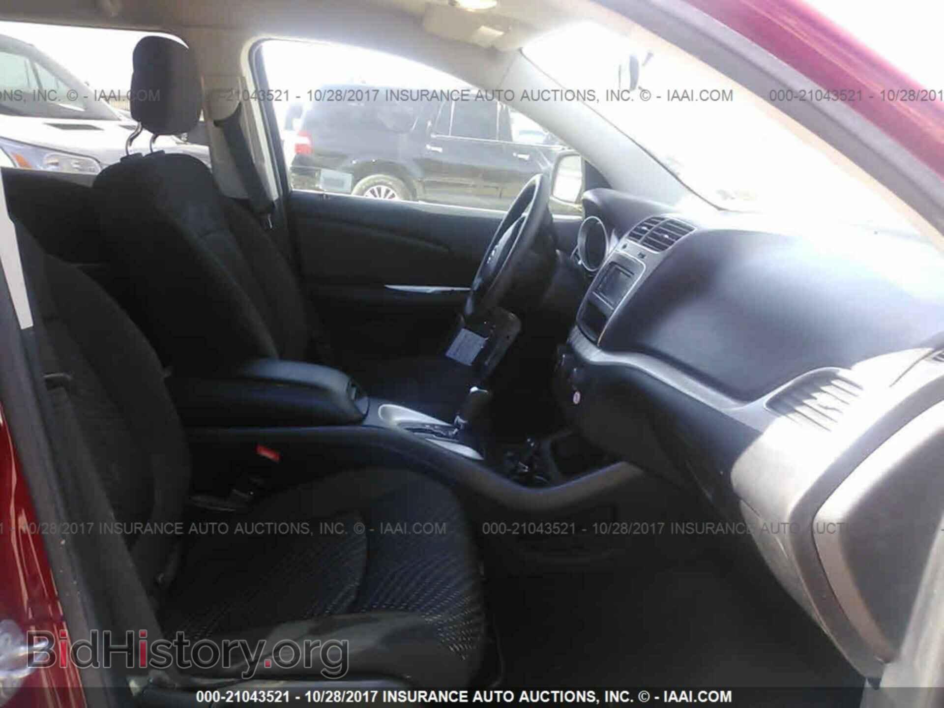 2016 Dodge Journey - VIN: 3C4PDCBG0GT224848 - Photo 5