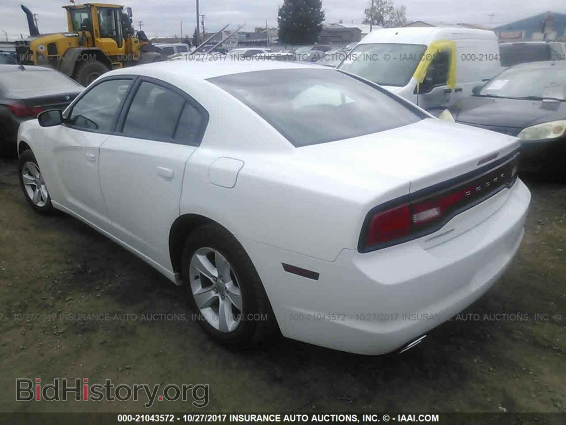 2011 Dodge Charger - VIN: 2B3CL3CG6BH535705 - Фото 3