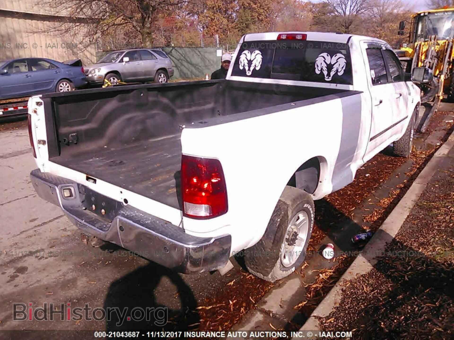 2012 Dodge Ram 3500 - VIN: 3C63D3KL3CG307518 - Фото 4