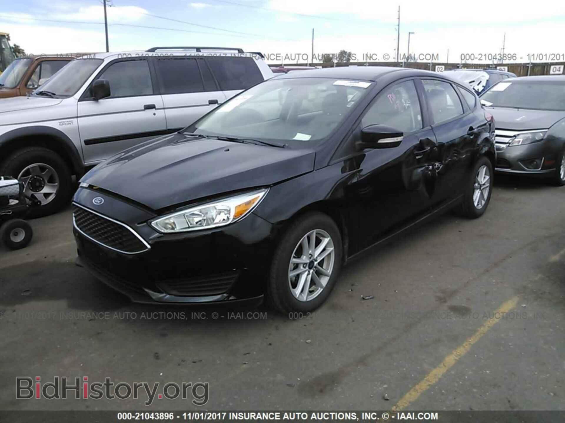 2017 Ford Focus - VIN: 1FADP3K27HL248534 - Photo 2