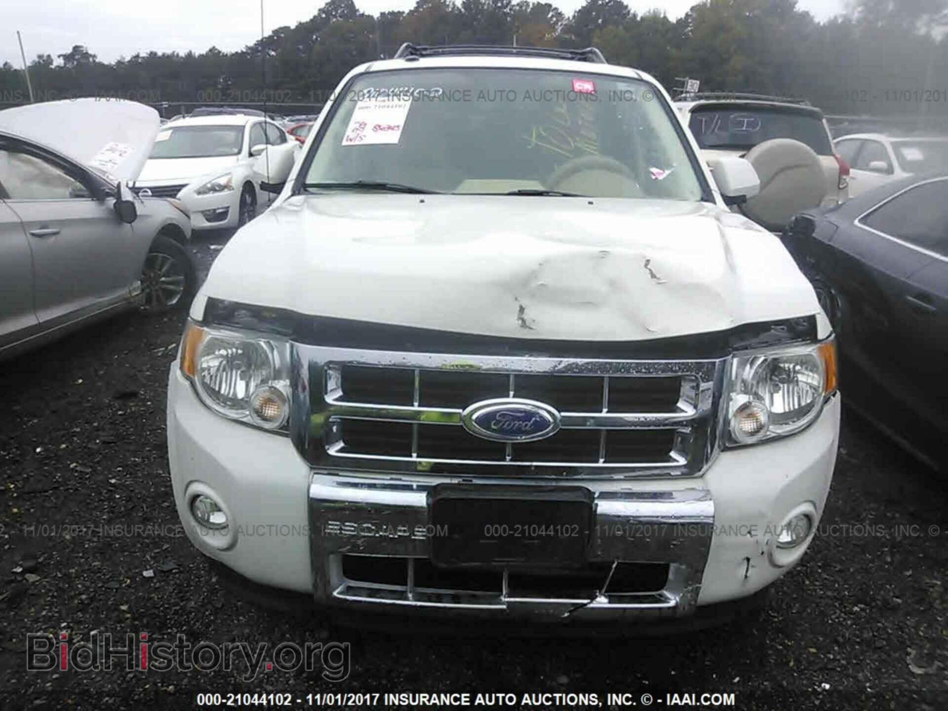 2011 Ford Escape - VIN: 1FMCU0EG9BKC36110 - Фото 6