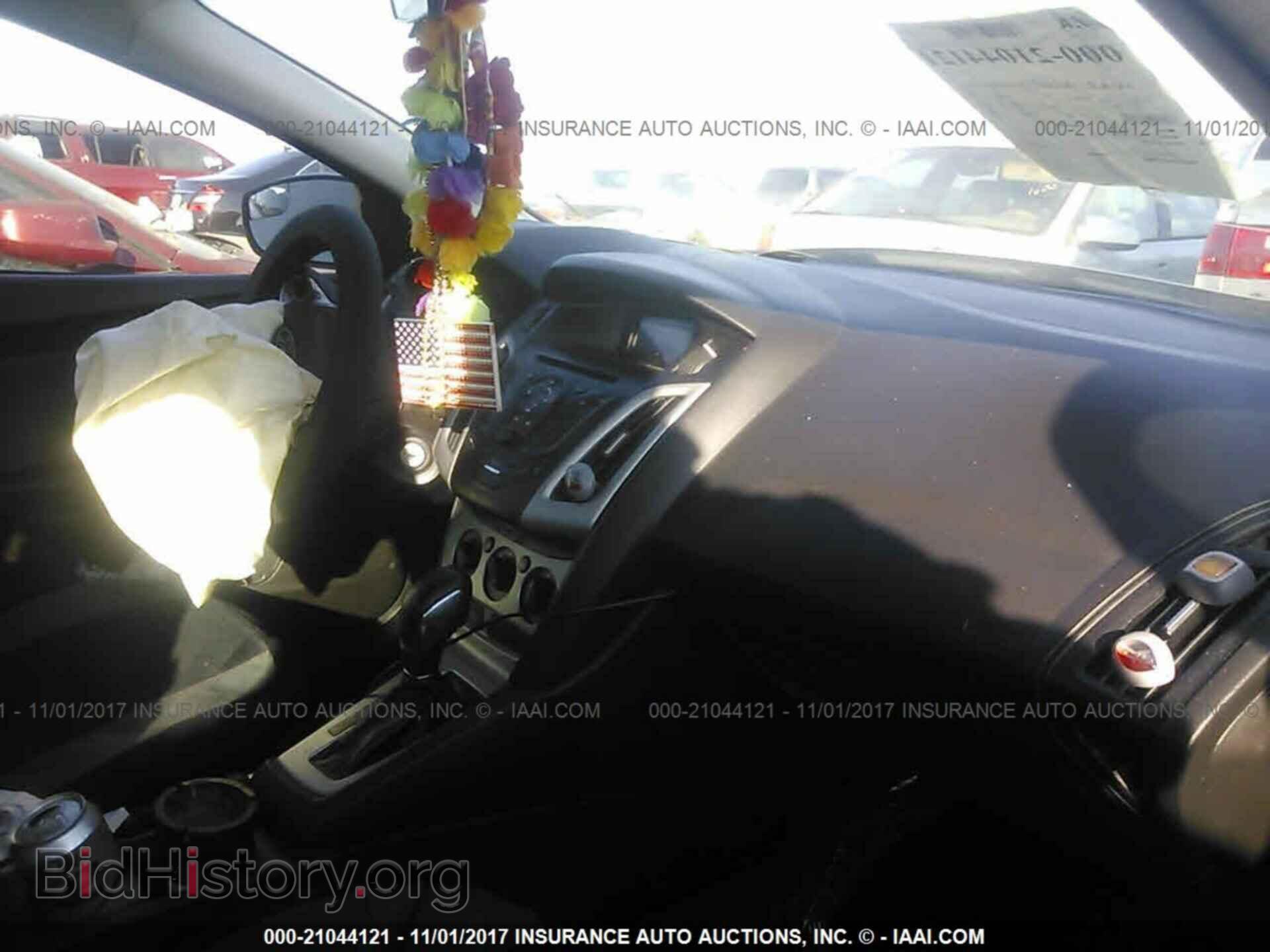 2012 Ford Focus - VIN: 1FAHP3F25CL394693 - Фото 5