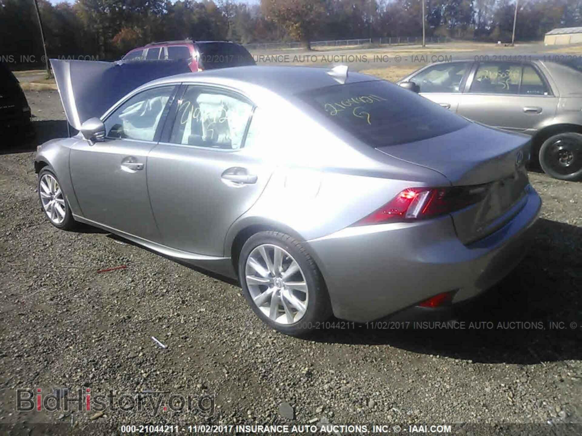 2015 Lexus Is - VIN: JTHCF1D26F5025573 - Photo 3
