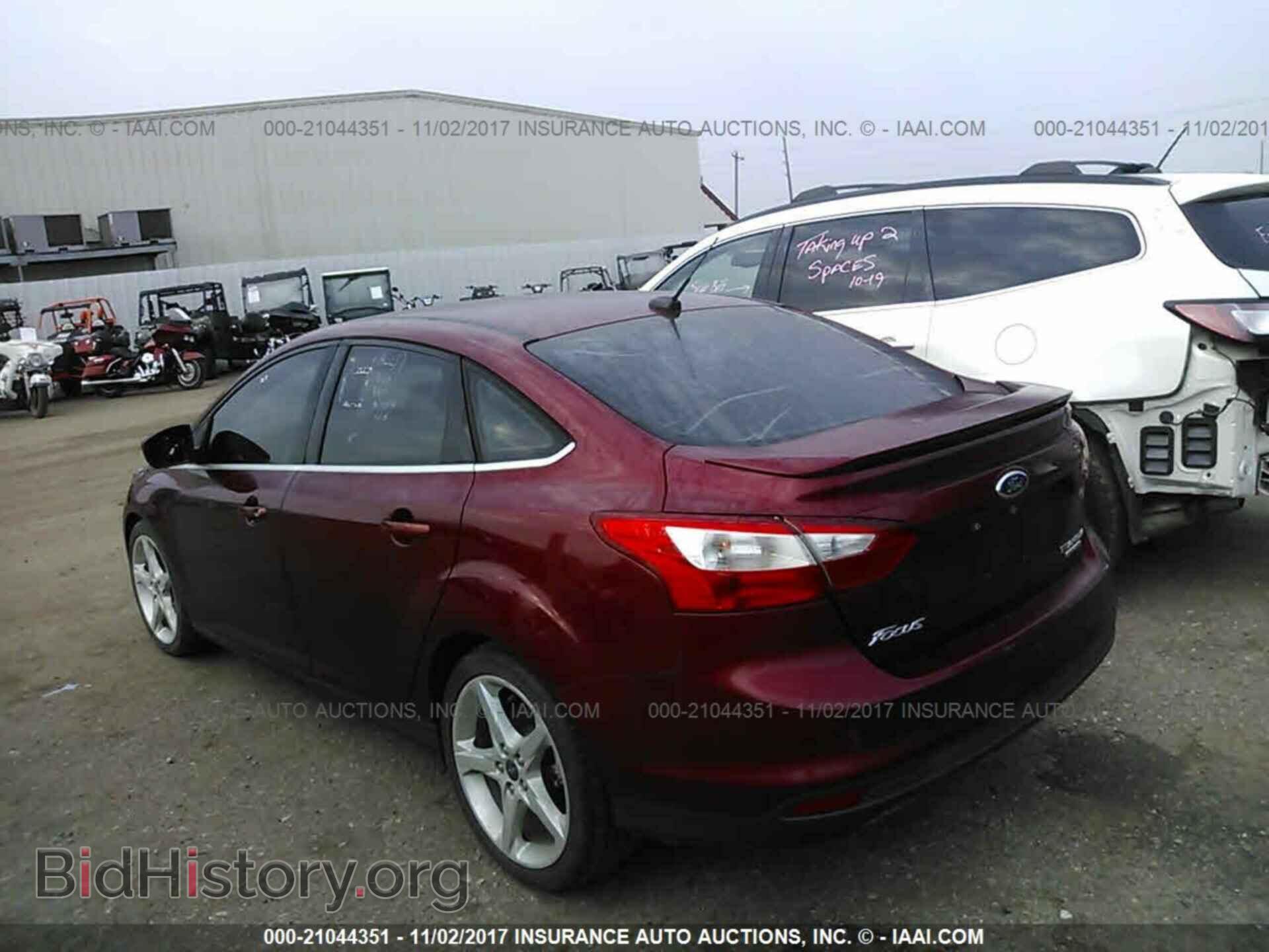 2013 Ford Focus - VIN: 1FADP3J22DL163306 - Фото 3