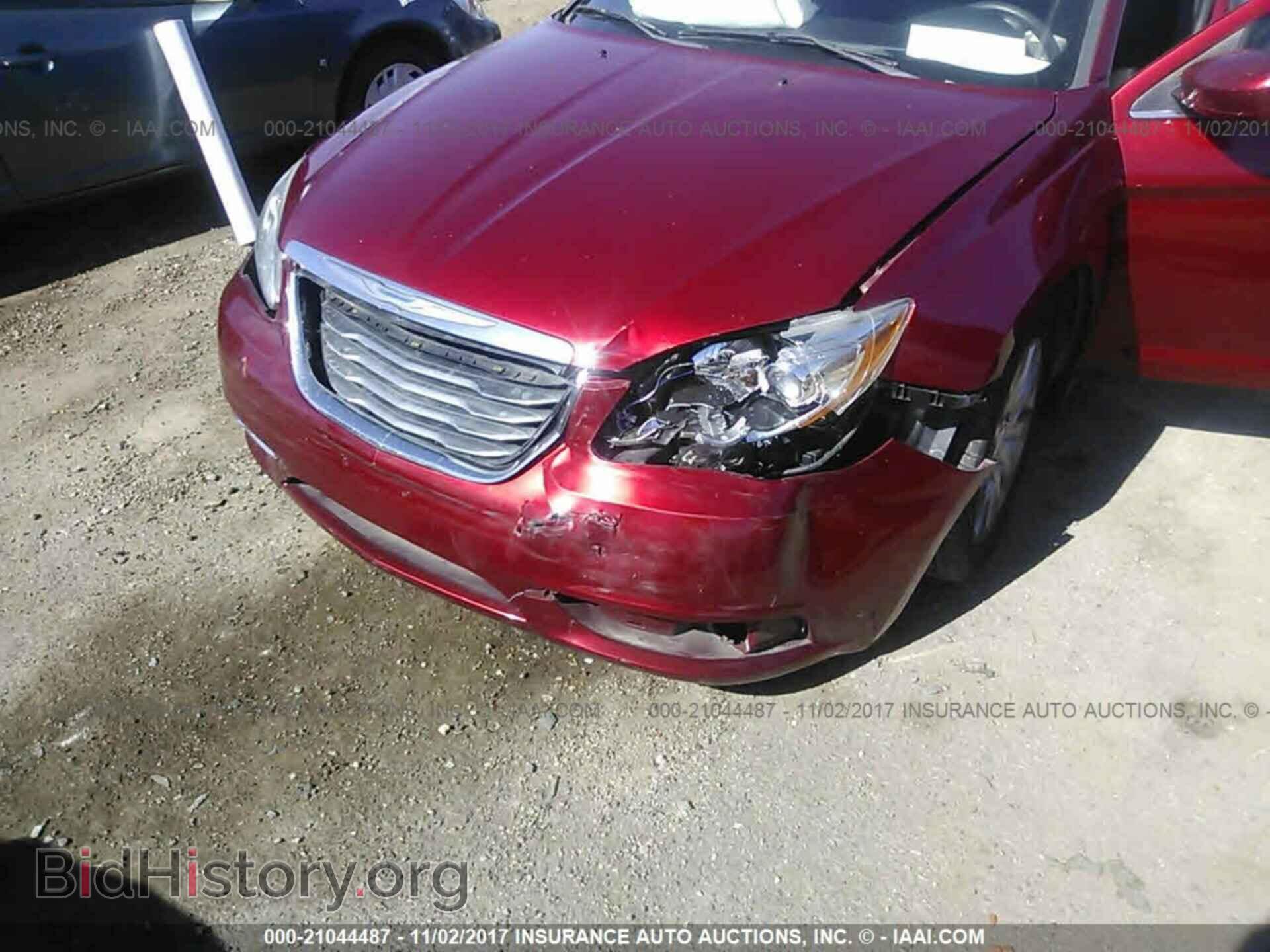 2014 Chrysler 200 - VIN: 1C3CCBAB5EN213282 - Фото 6