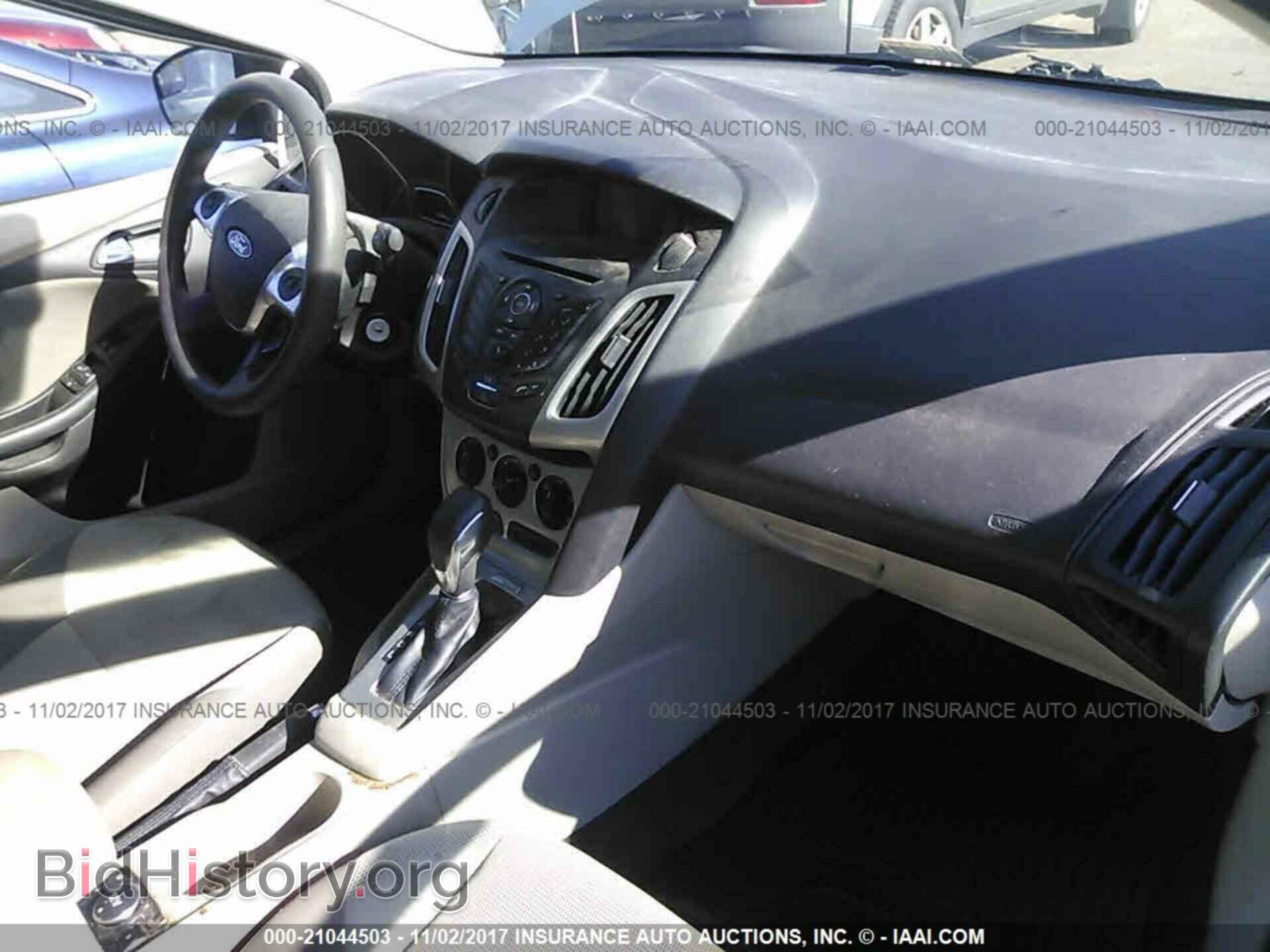 2012 Ford Focus - VIN: 1FAHP3F26CL232524 - Photo 5