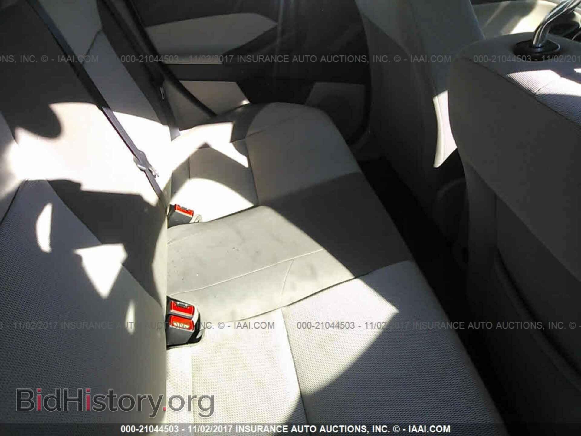 2012 Ford Focus - VIN: 1FAHP3F26CL232524 - Photo 8