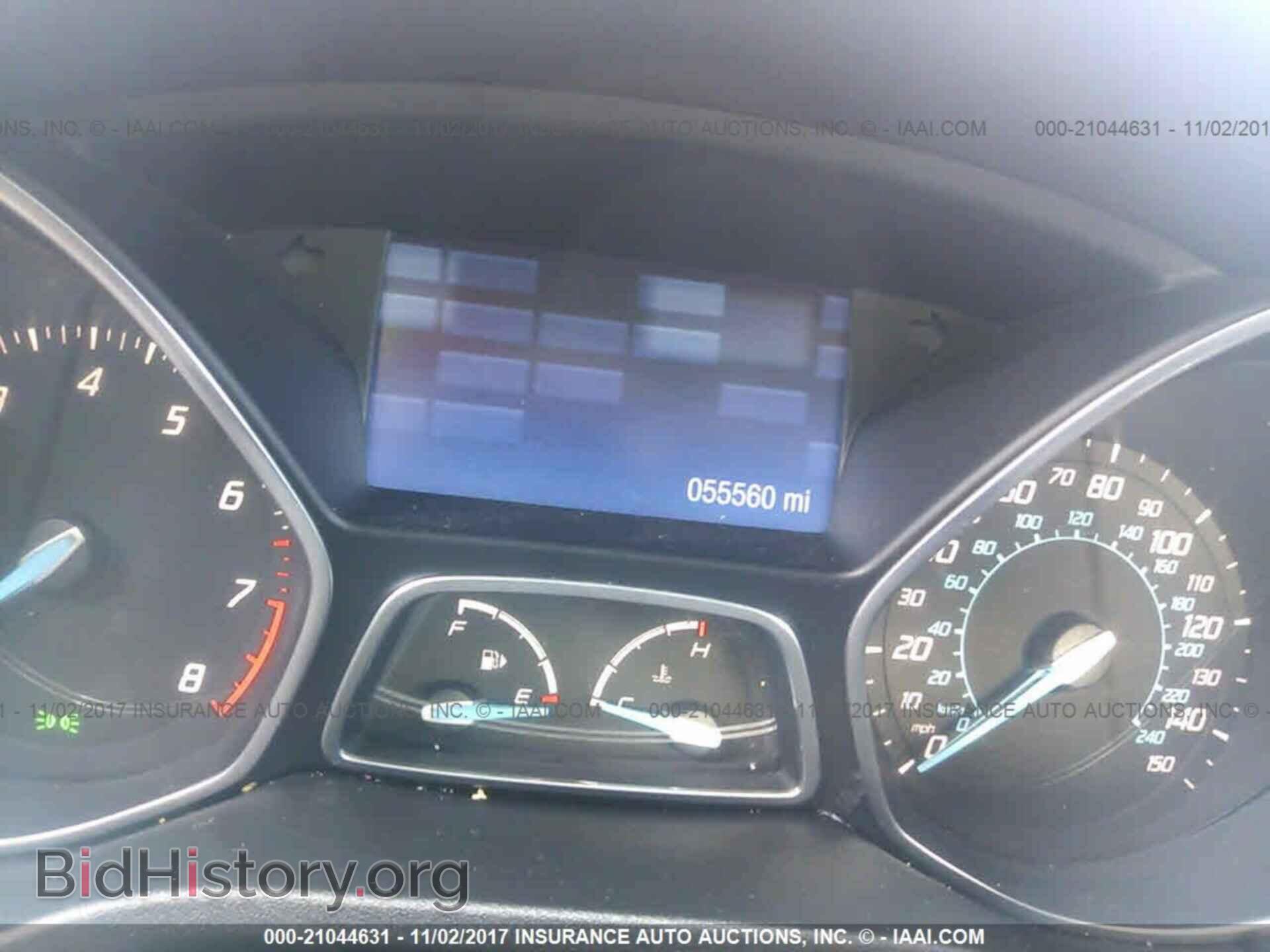 2012 Ford Focus - VIN: 1FAHP3F27CL443697 - Photo 7