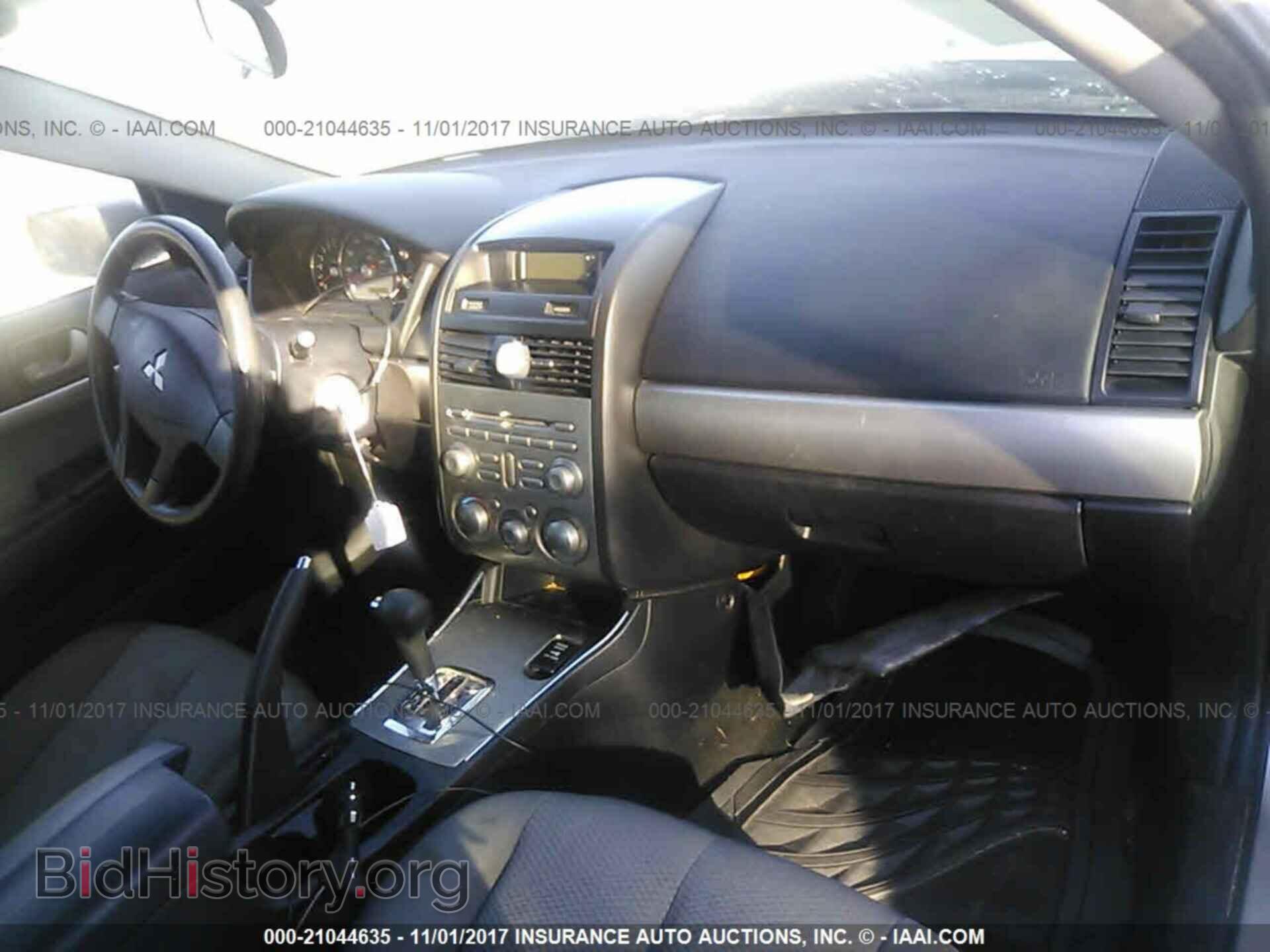 2011 Mitsubishi Galant - VIN: 4A32B2FF6BE018774 - Фото 5