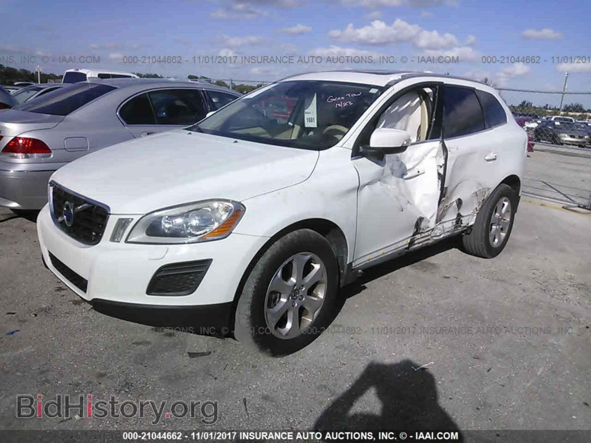 2013 Volvo Xc60 - VIN: YV4952DL2D2378286 - Фото 2