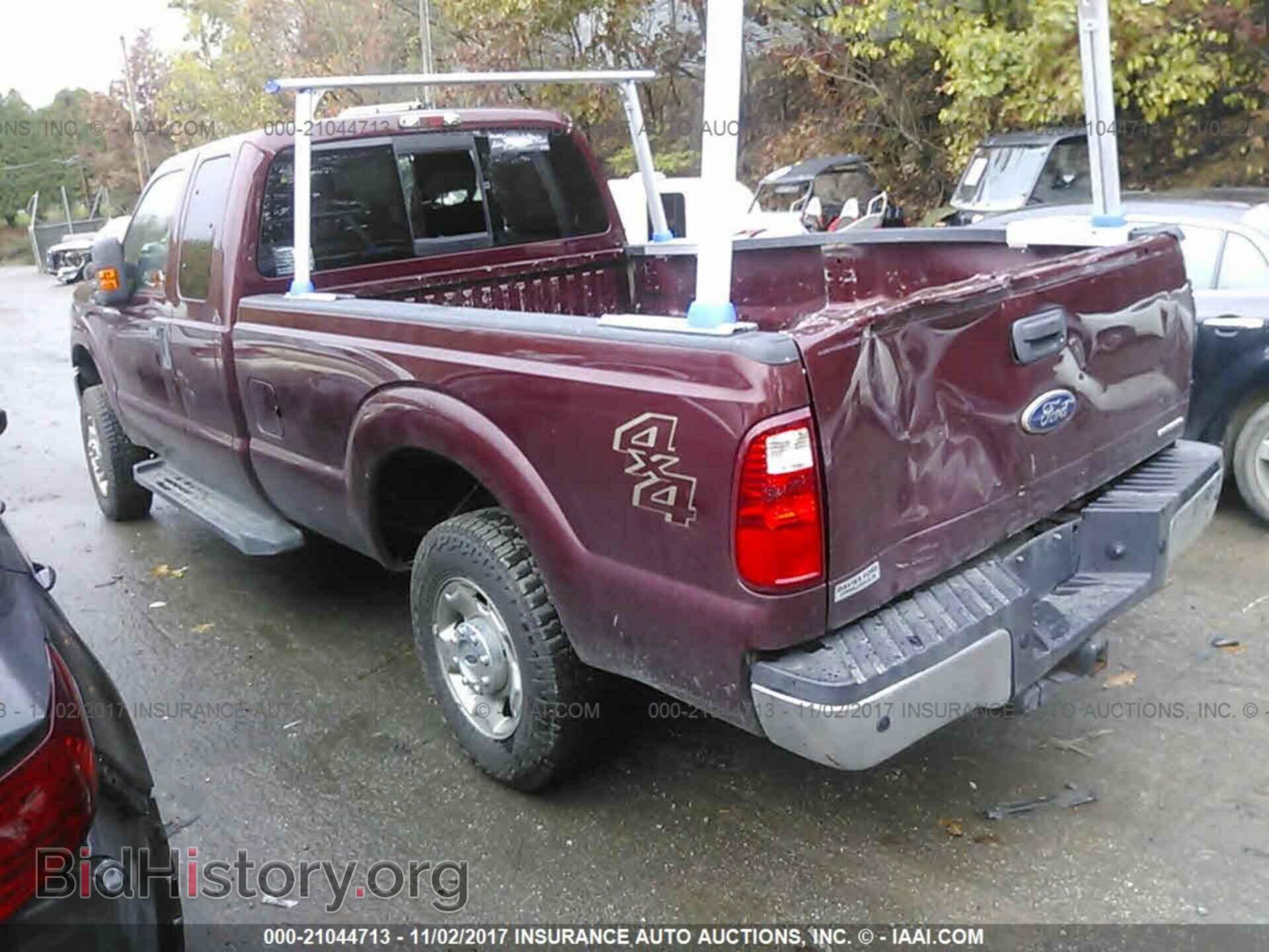 2012 Ford F250 - VIN: 1FT7X2B65CEA24020 - Фото 3