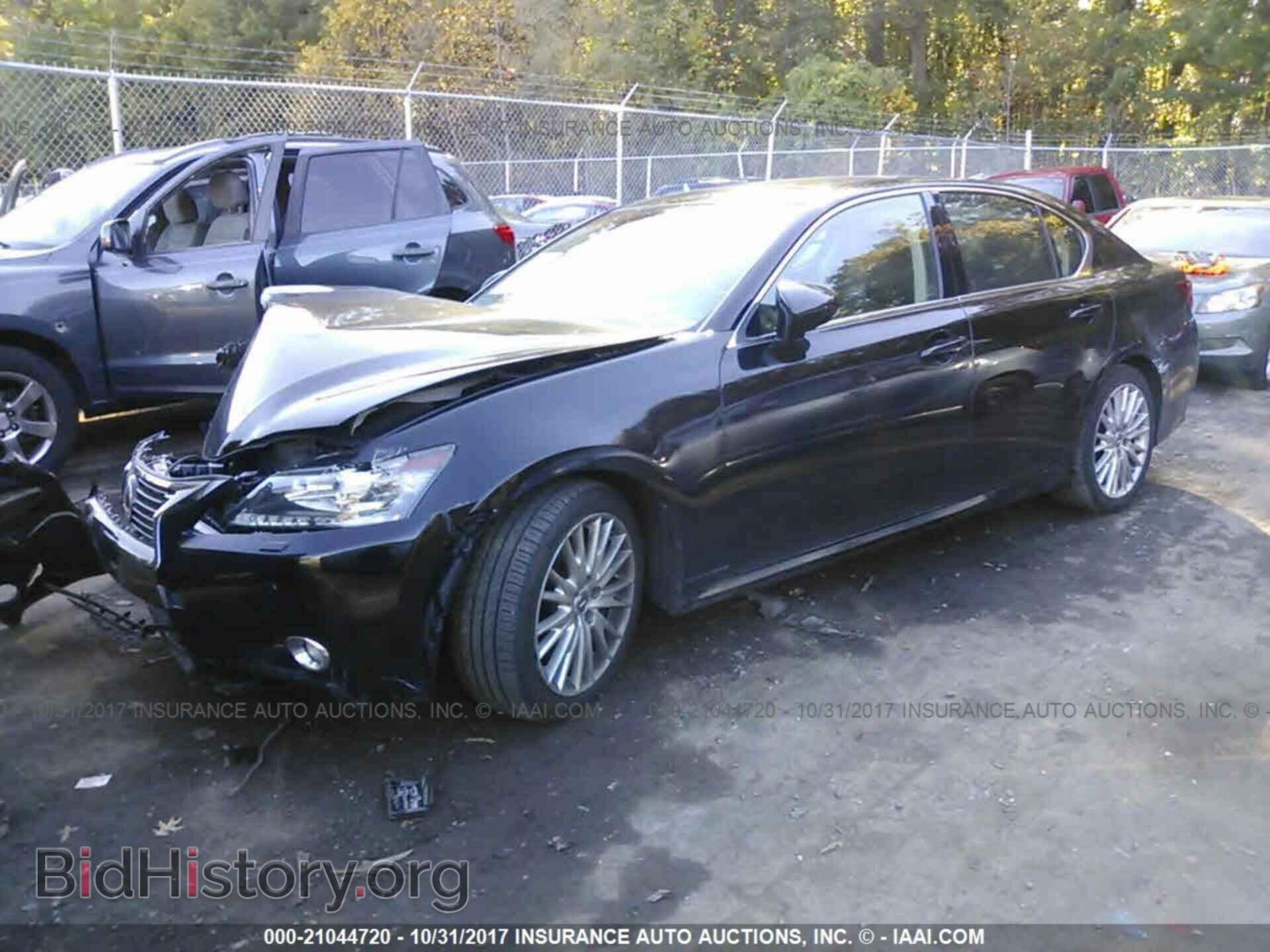 2013 Lexus Gs - VIN: JTHCE1BL0D5001233 - Photo 2