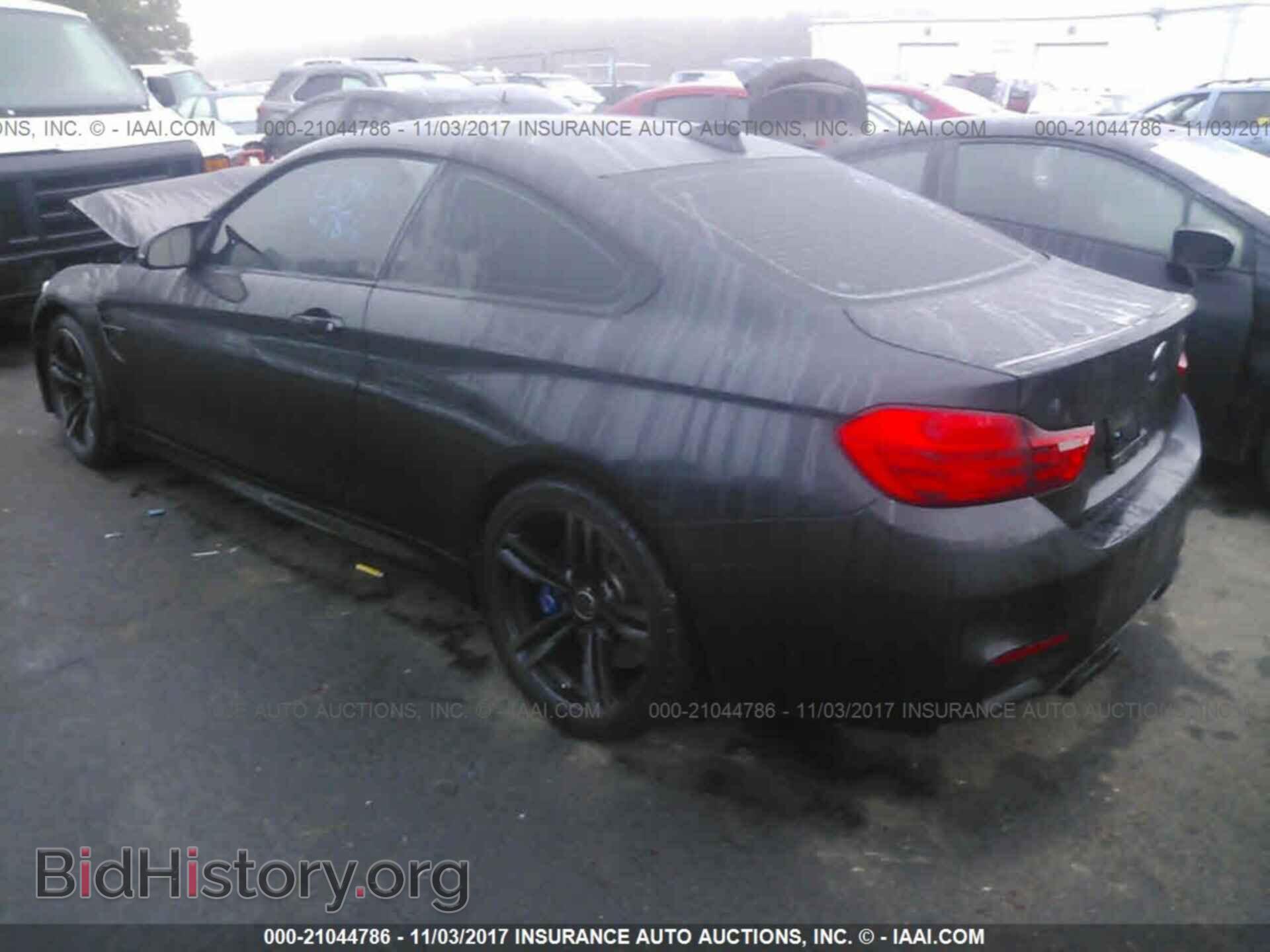 2016 Bmw M4 - VIN: WBS3R9C55GK337270 - Фото 3