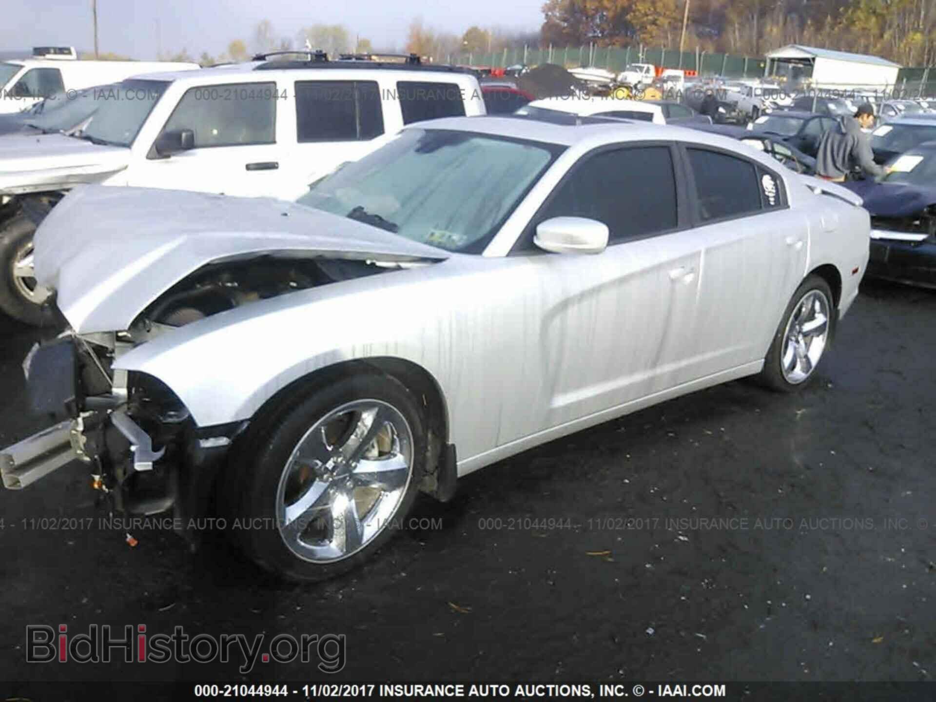 2012 Dodge Charger - VIN: 2C3CDXHG9CH276998 - Фото 2