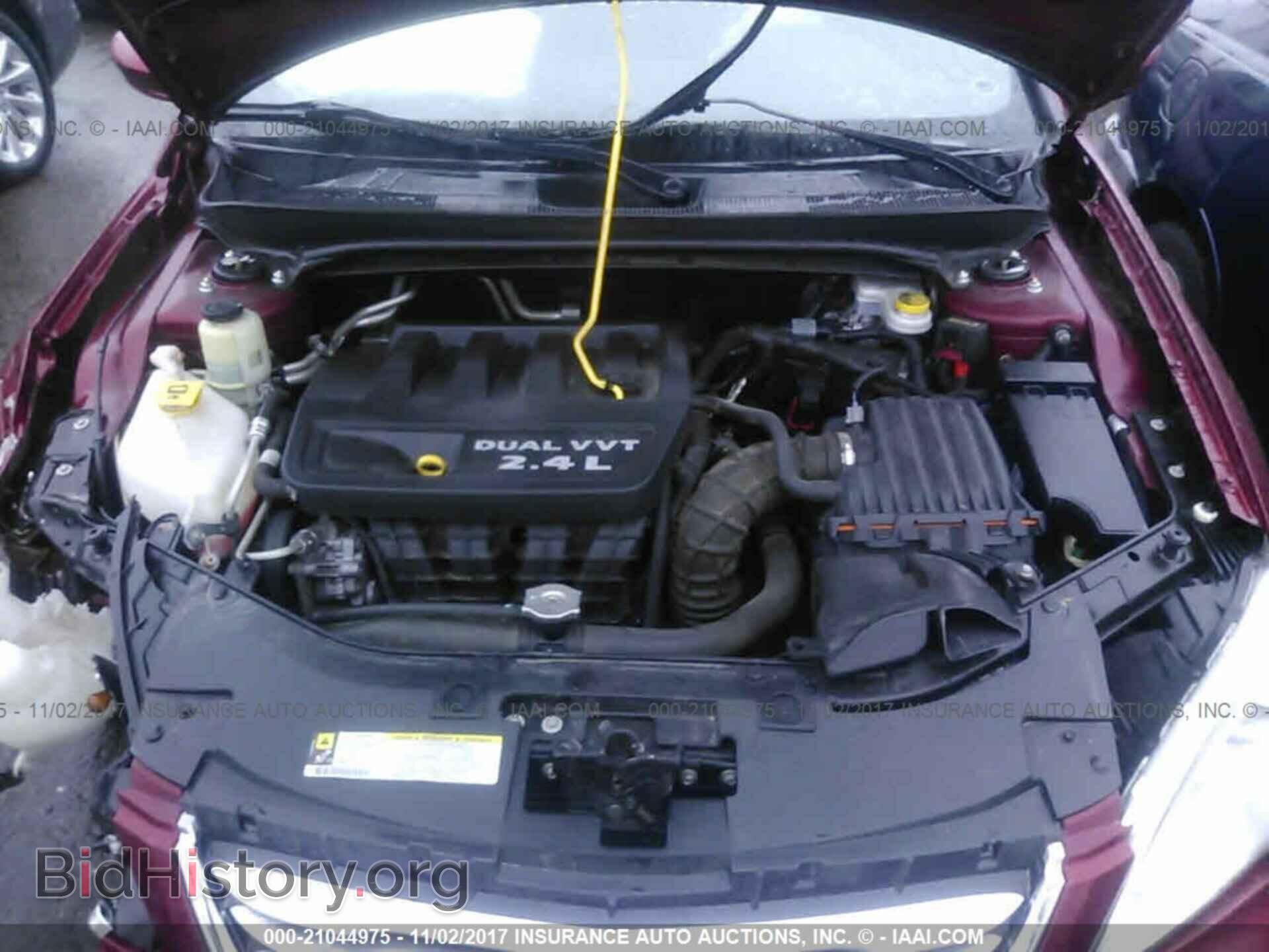 2013 Chrysler 200 - VIN: 1C3CCBBB5DN570703 - Photo 10