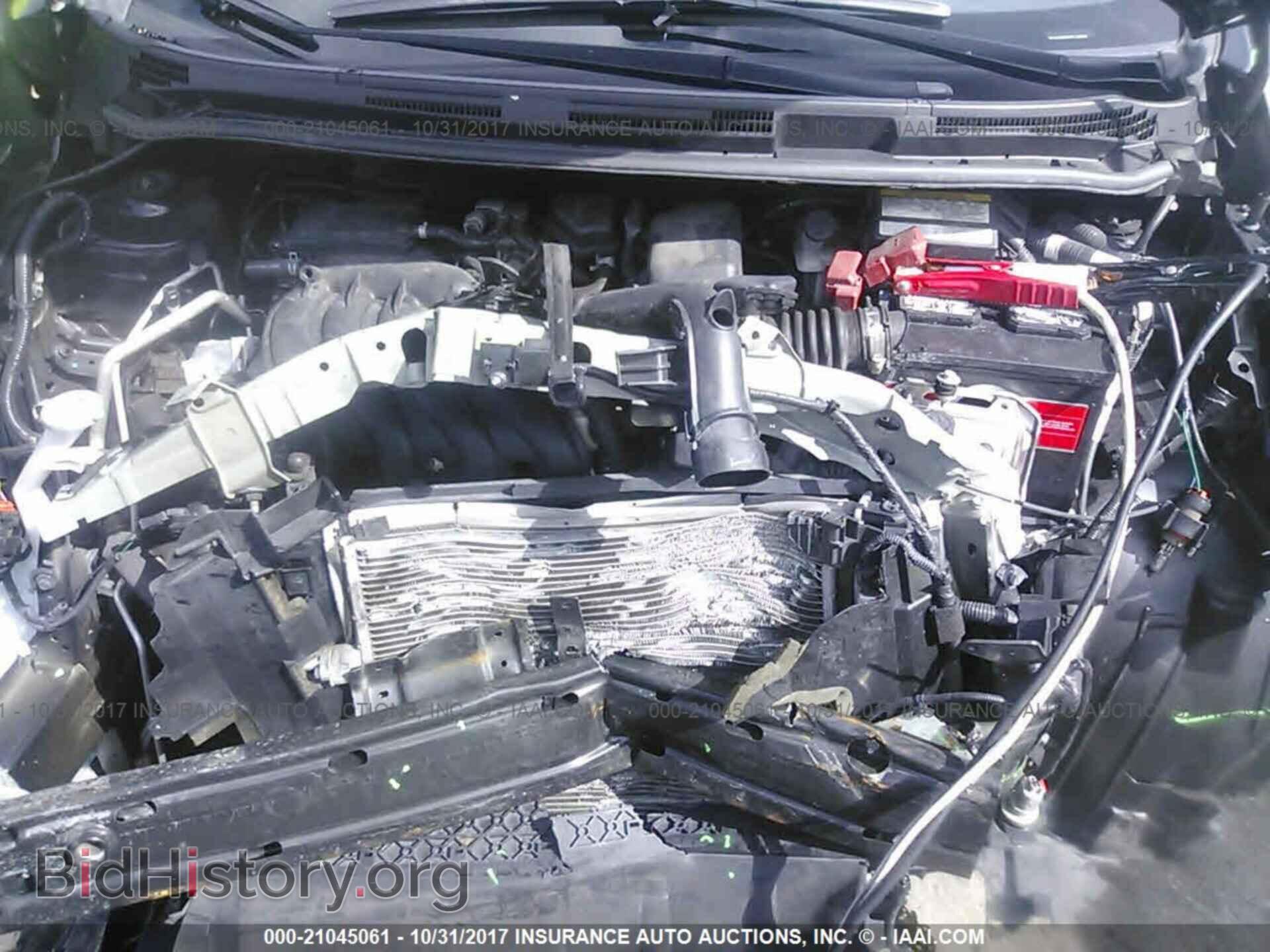 2015 Nissan Versa note - VIN: 3N1CE2CP6FL449698 - Photo 10