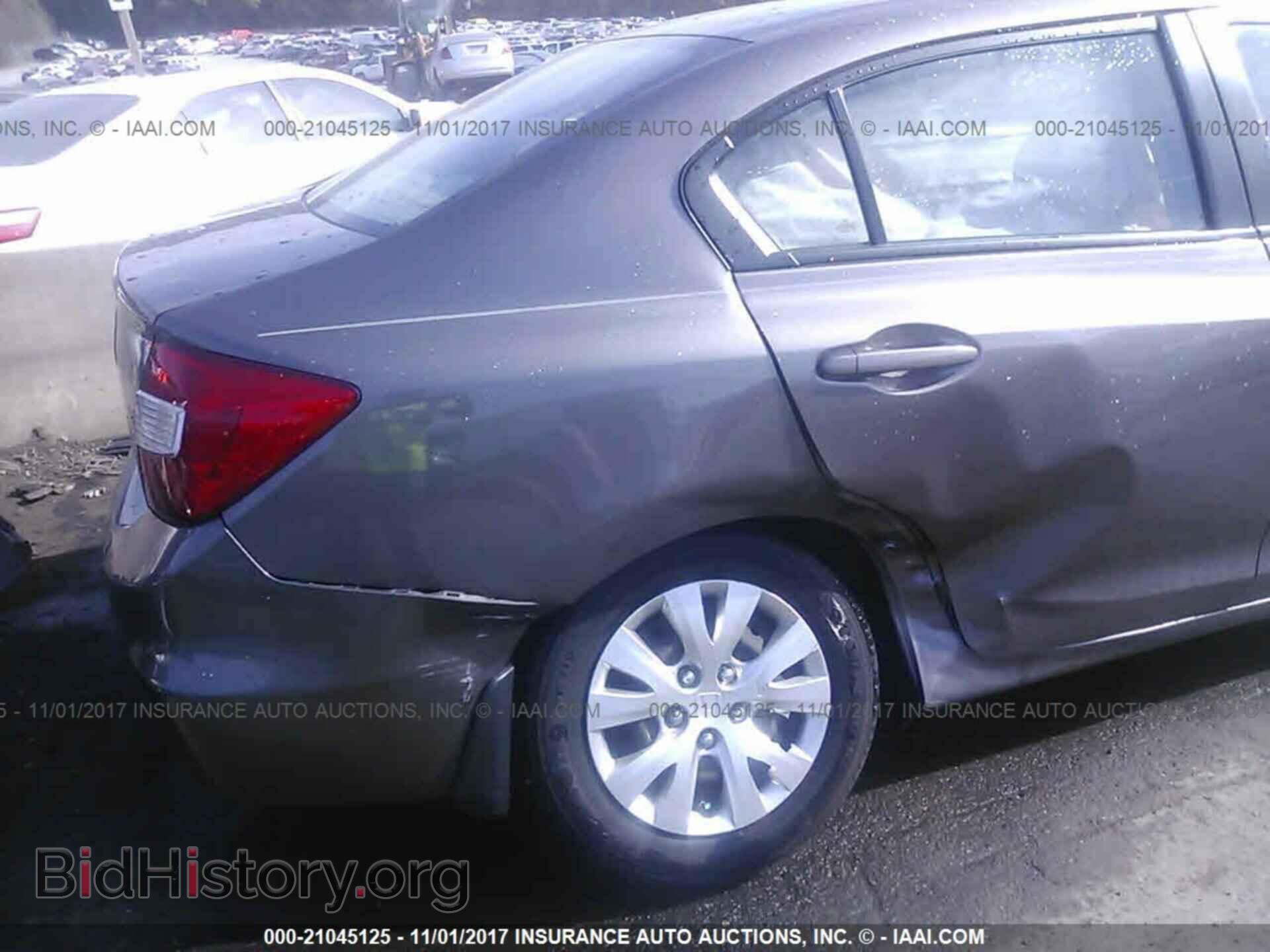2012 Honda Civic - VIN: 19XFB2F57CE109442 - Photo 6