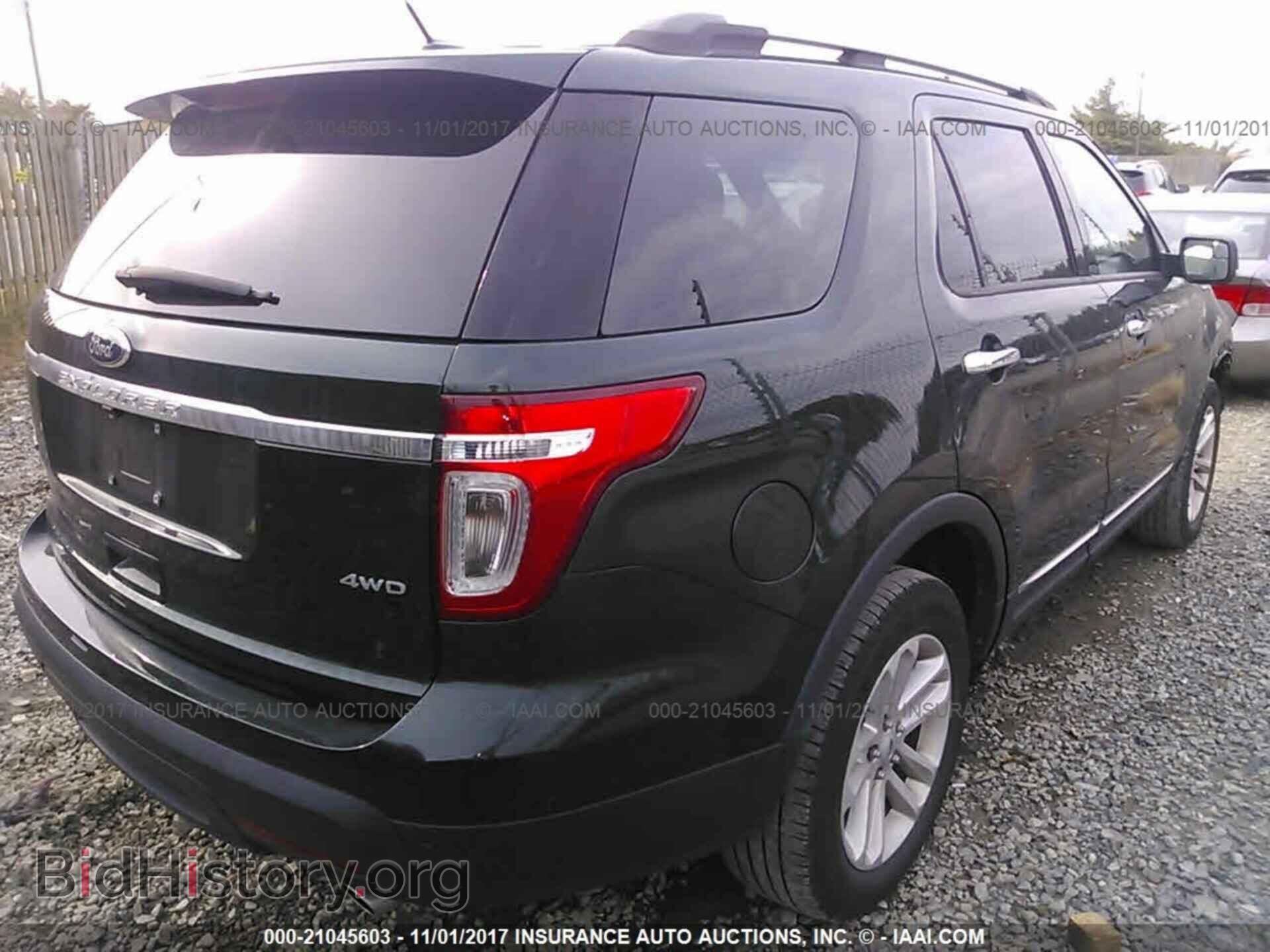 2013 Ford Explorer - VIN: 1FM5K8D87DGB75966 - Photo 4
